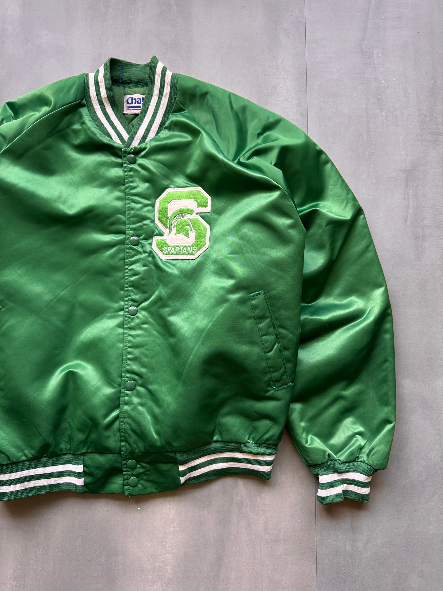 VINTAGE CHALKLINE MICHIGAN STATE SPARTANS GREEN SATIN BOMBER JACKET - XL