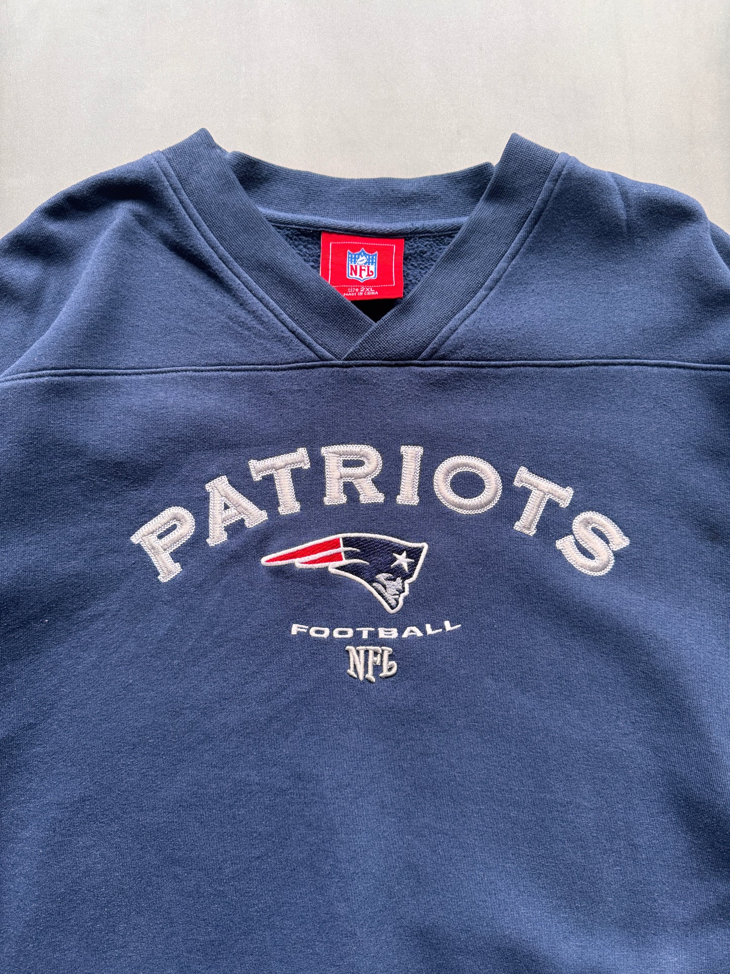 VINTAGE NFL NEW ENGLAND PATRIOTS NAVY SWEATER - XXL