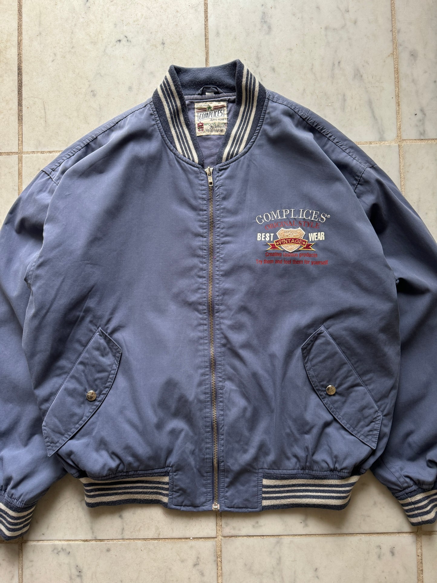 COMPLICES BLUE BOMBER - MEDIUM