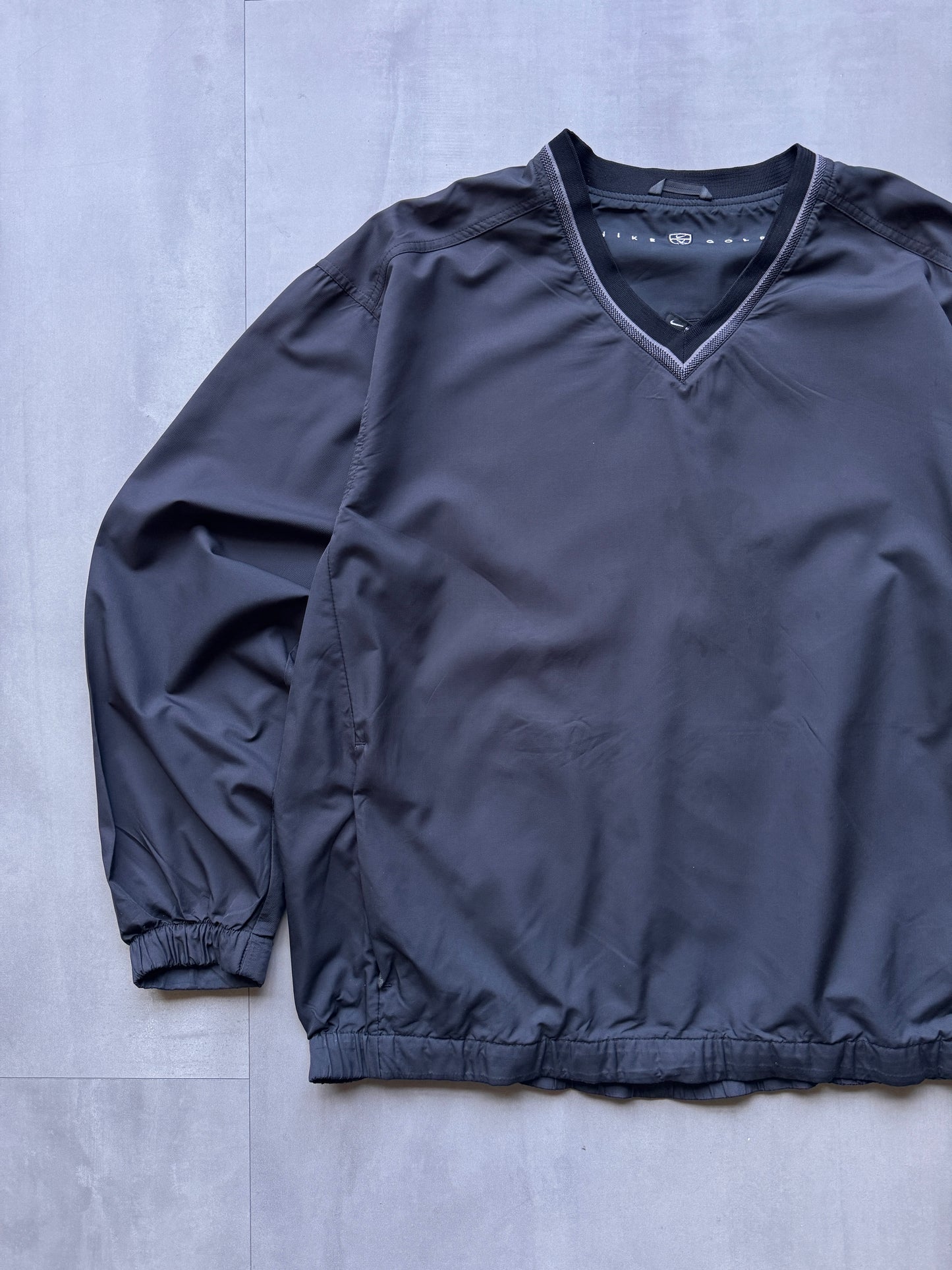 VINTAGE NIKE GOLF DARK GREY WINDBREAKER - L