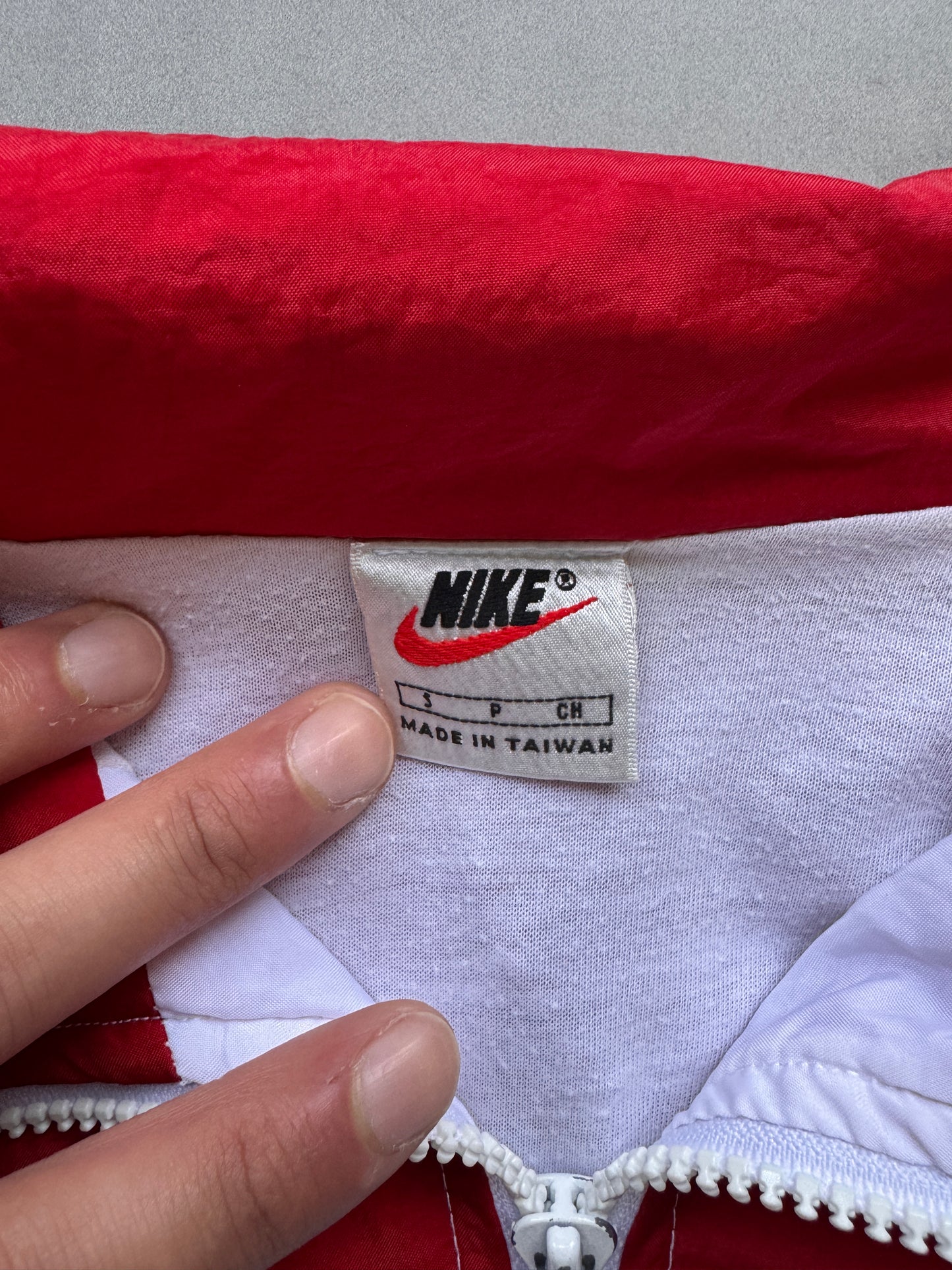 VINTAGE NIKE CHEERLEADER RED/WHITE TRACK JACKET - S
