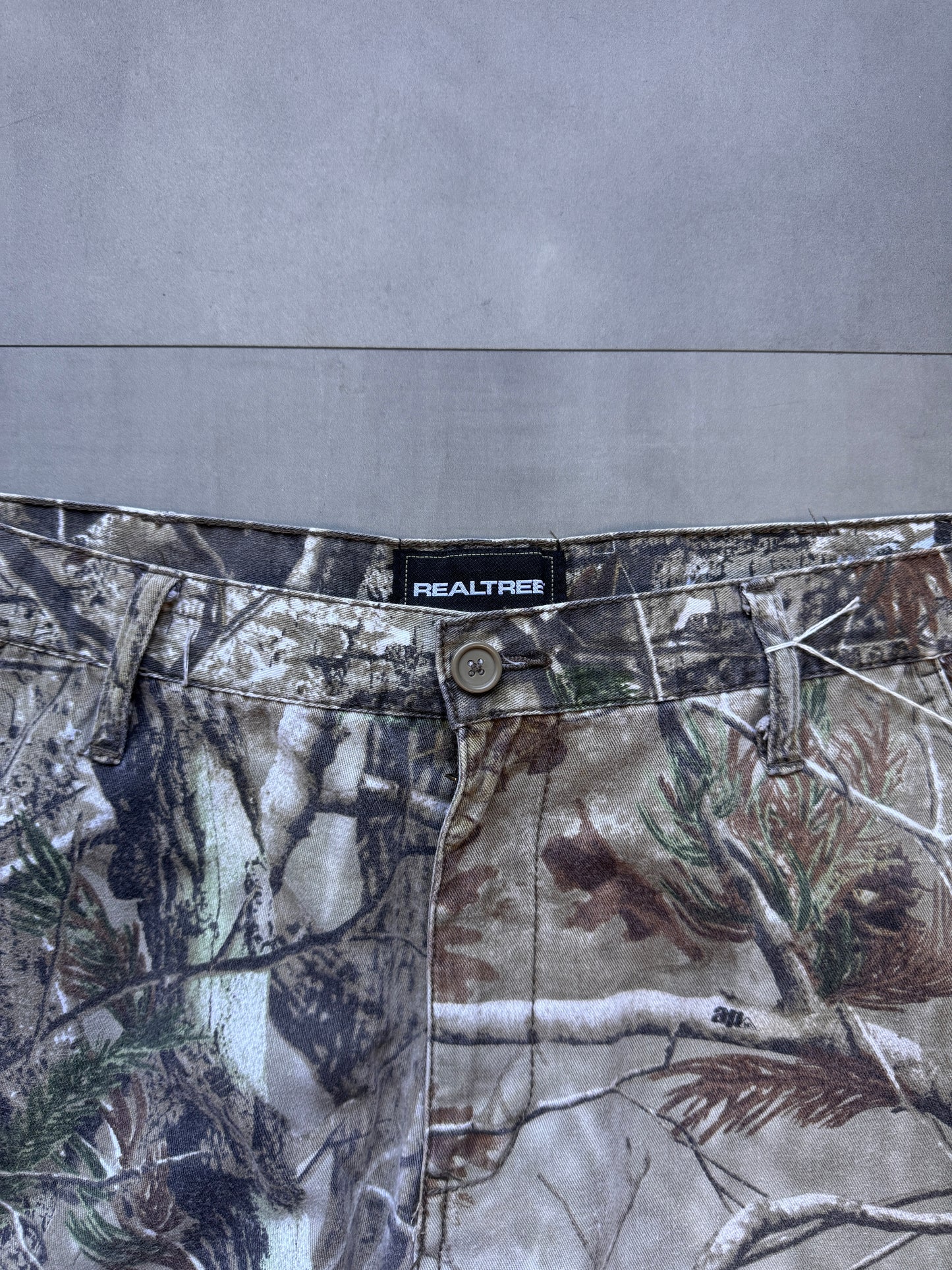 VINTAGE REALTREE CARGO PANTS - L34