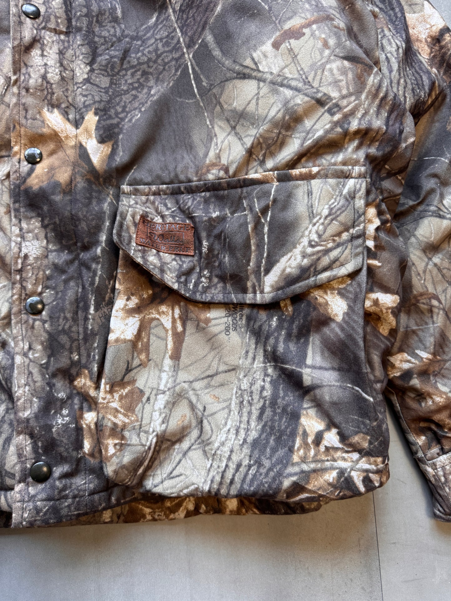 VINTAGE HERITAGE WALLS WATERPRUF REALTREE HUNTING JACKET - XLARGE