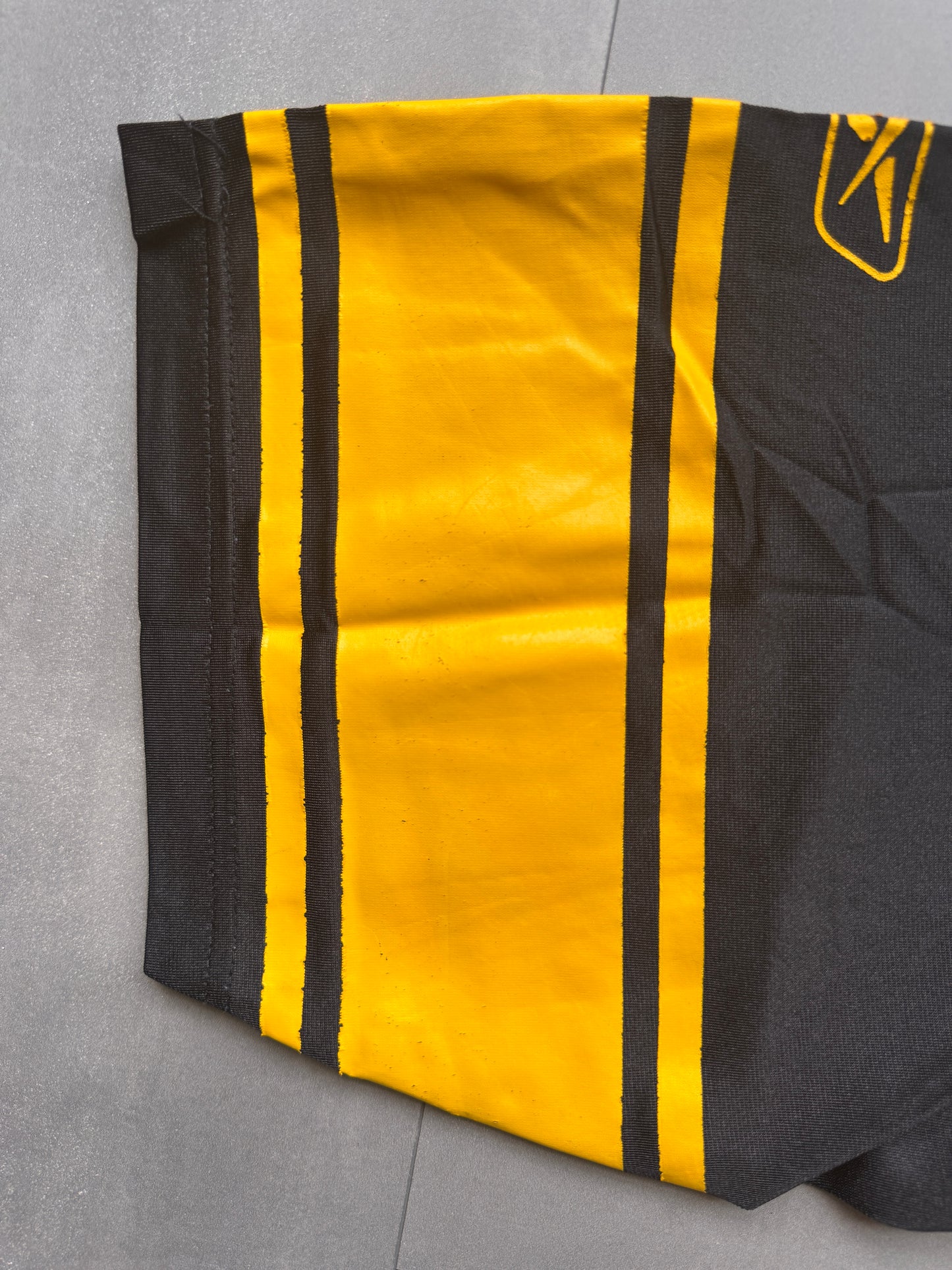 VINTAGE NFL PITTSBURGH STEELERS JERSEY - M
