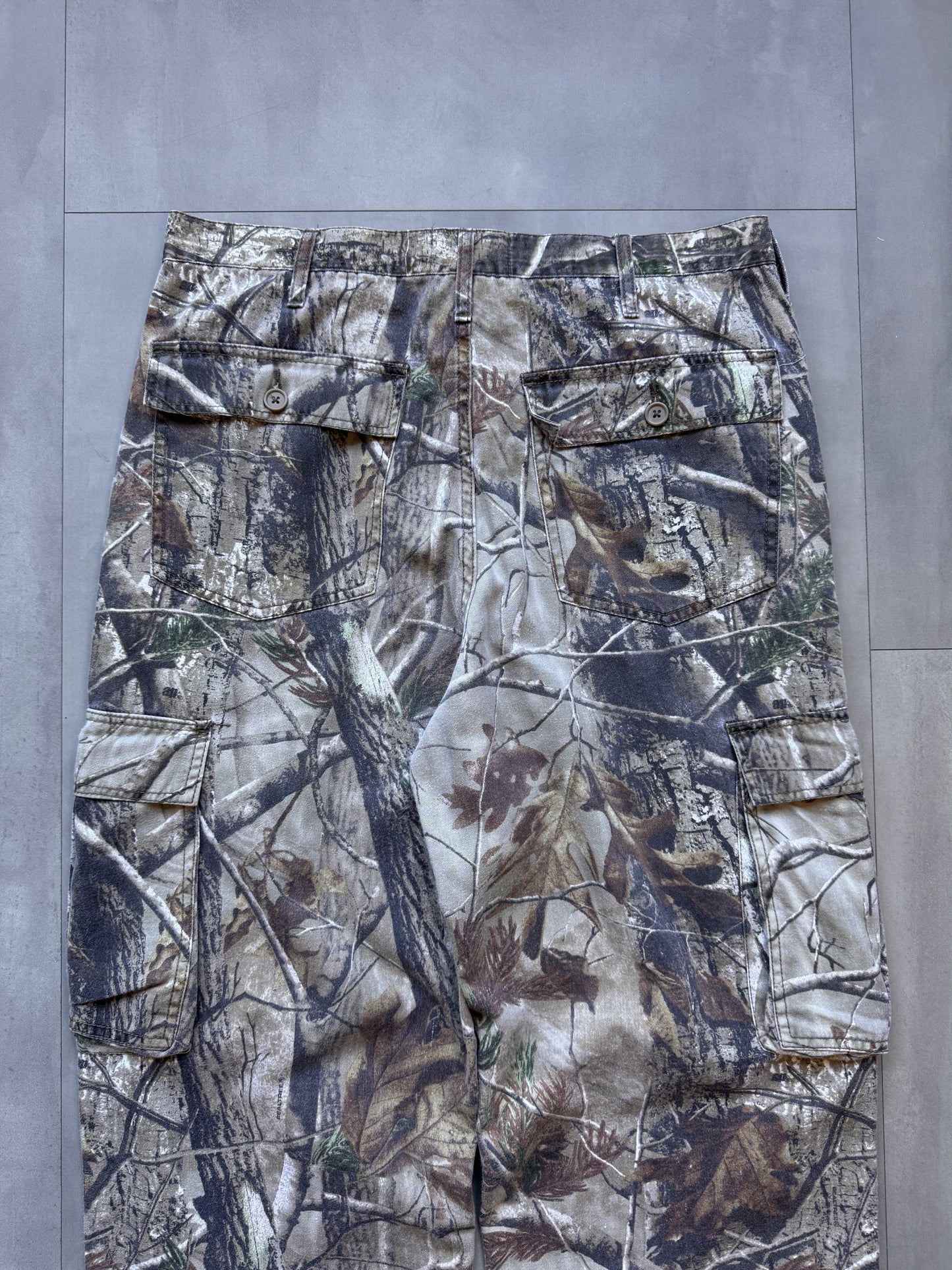 VINTAGE REALTREE CARGO PANTS - L34