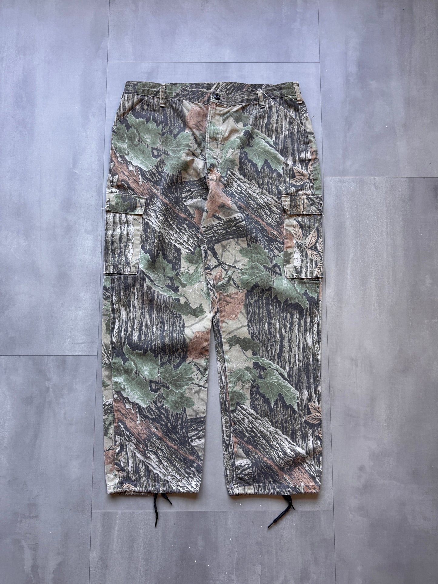 VINTAGE LIBERTY REALTREE CARGO PANTS - L34
