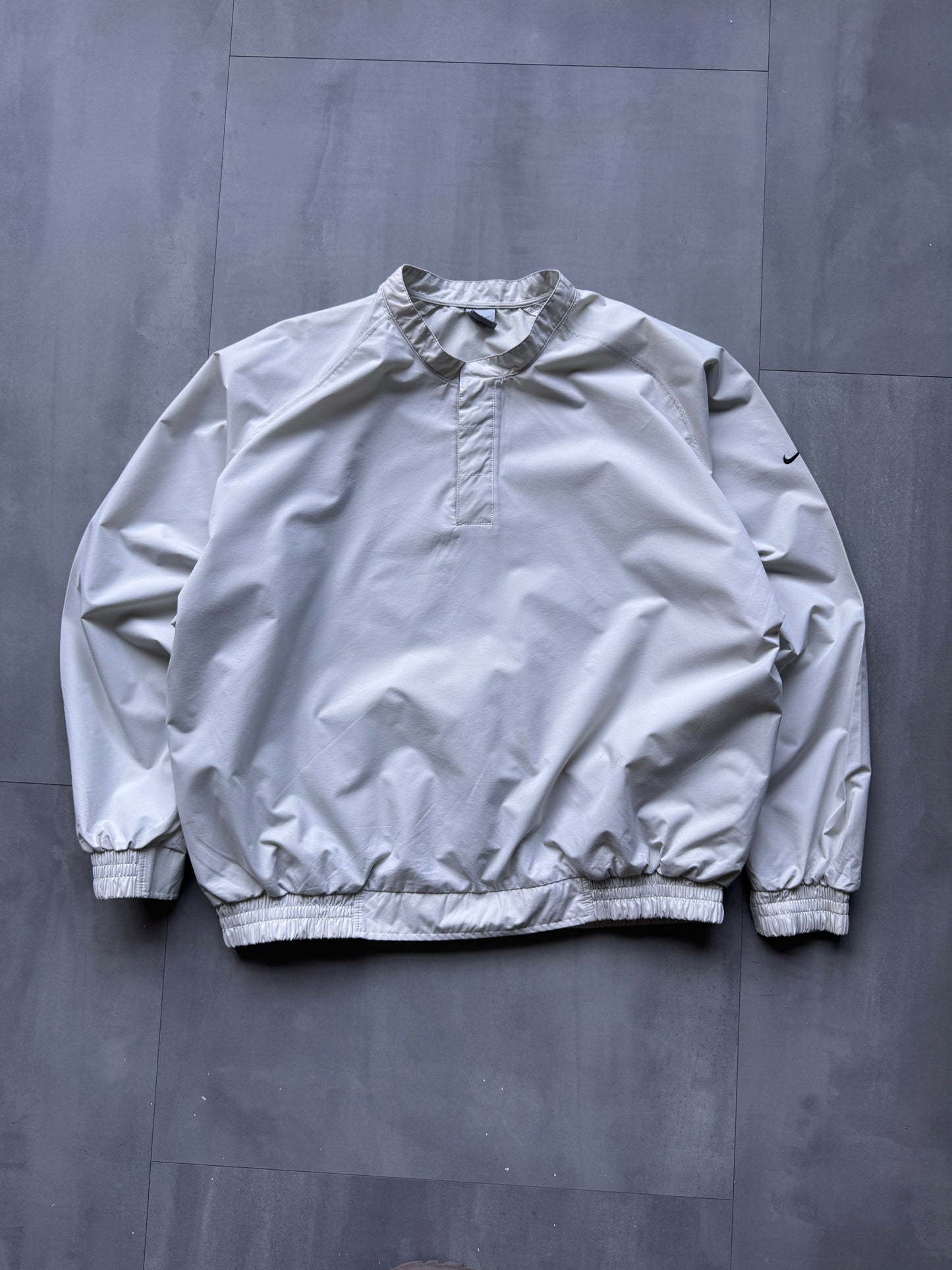 VINTAGE NIKE CREAM WINDBREAKER - XL