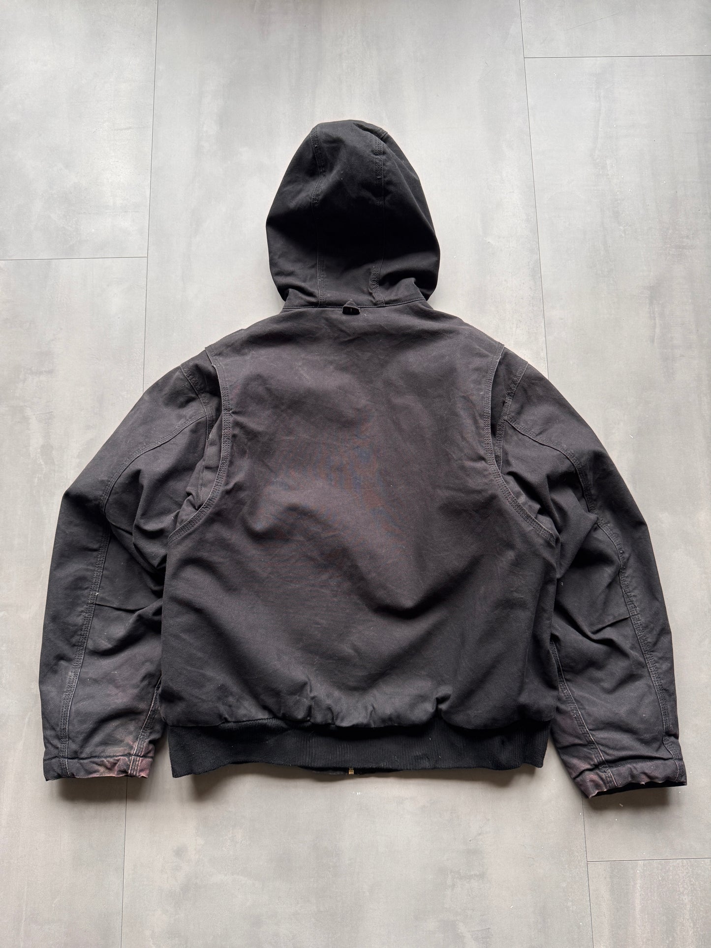 VINTAGE WALLS BLACK ACTIVE JACKET - M