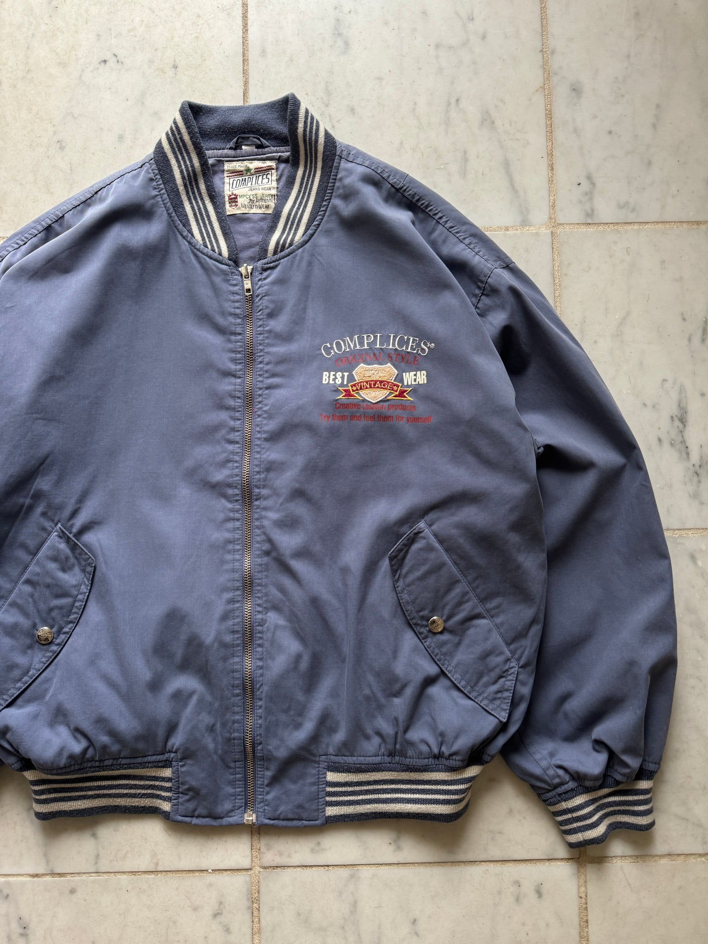 COMPLICES BLUE BOMBER - MEDIUM