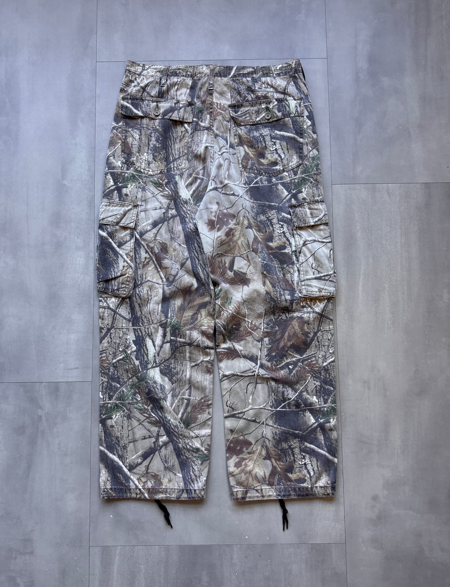 VINTAGE REALTREE CARGO PANTS - L34
