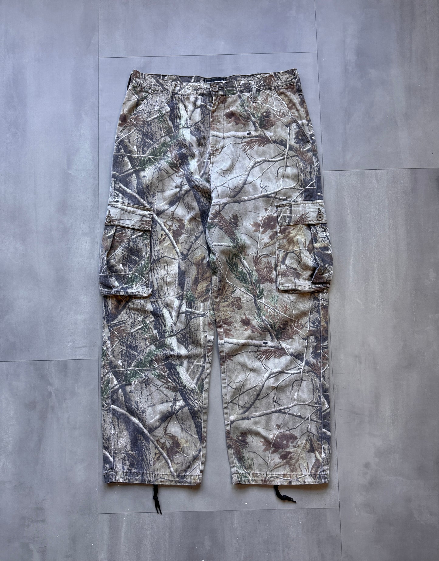 VINTAGE REALTREE CARGO PANTS - L34