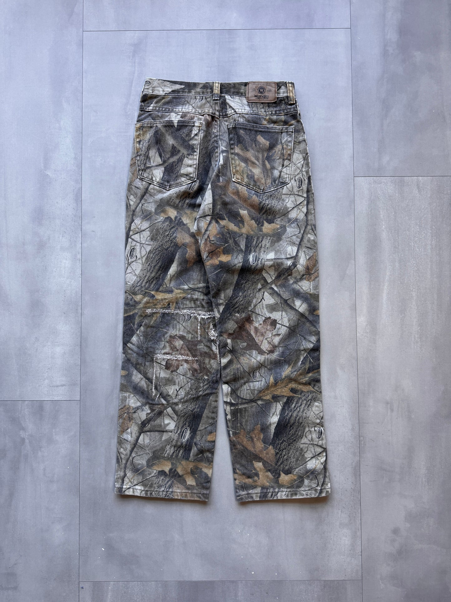 VINTAGE WRANGLER REALTREE FADED CAMO DOUBLE KNEES PANTS - L26