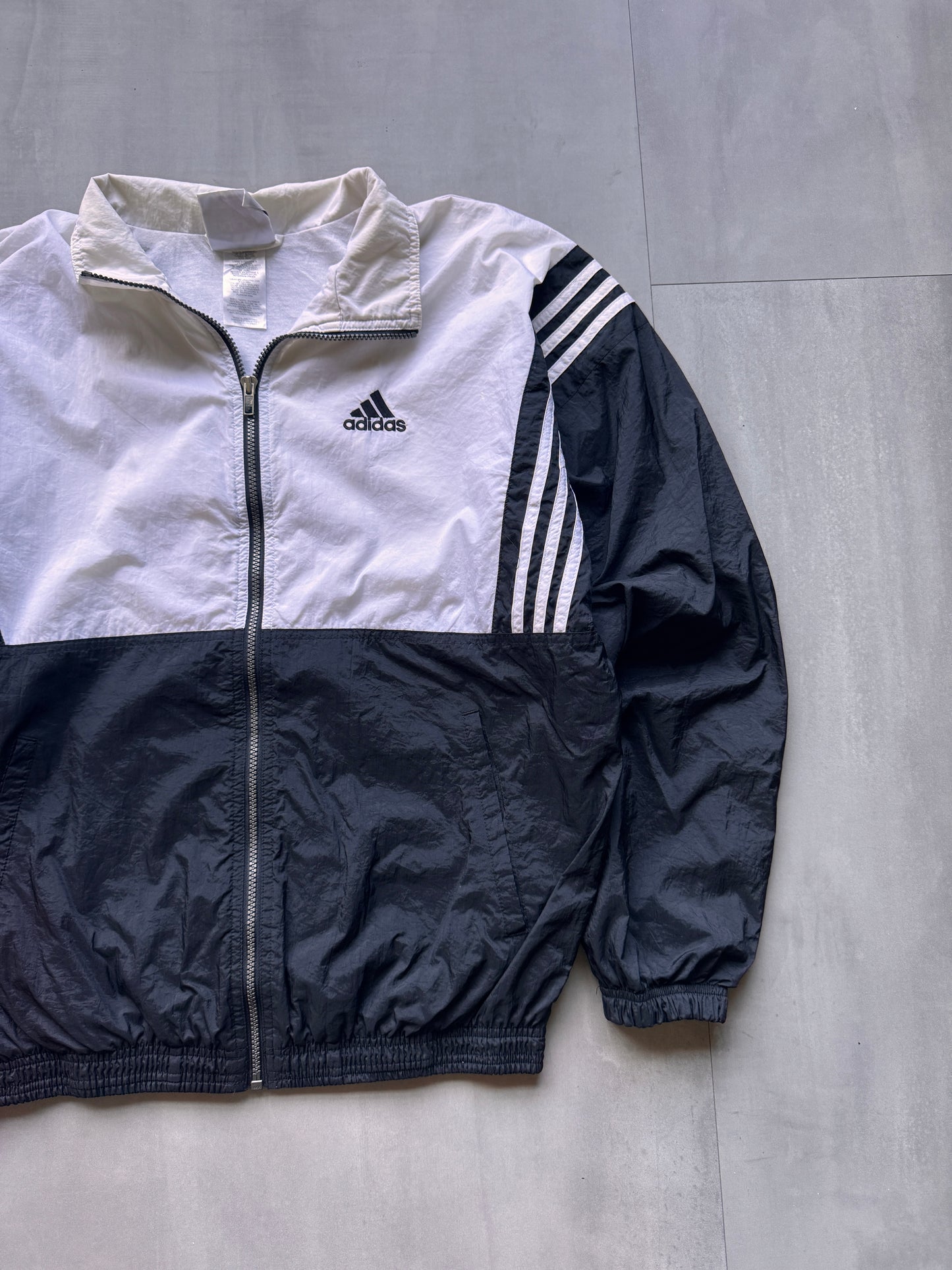VINTAGE ADIDAS BLACK WHITE TRACK JACKET - L