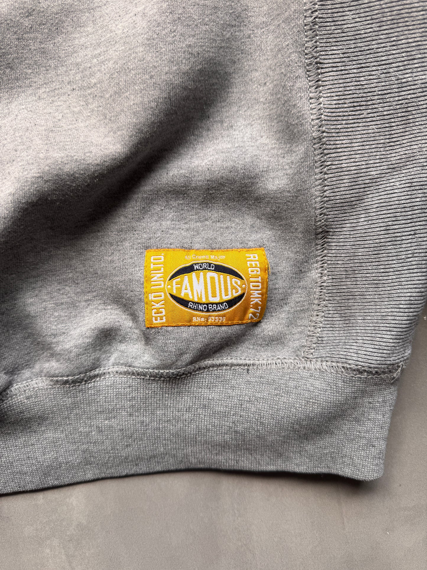 VINTAGE ECKO UNLTD GREY SWEATER - L