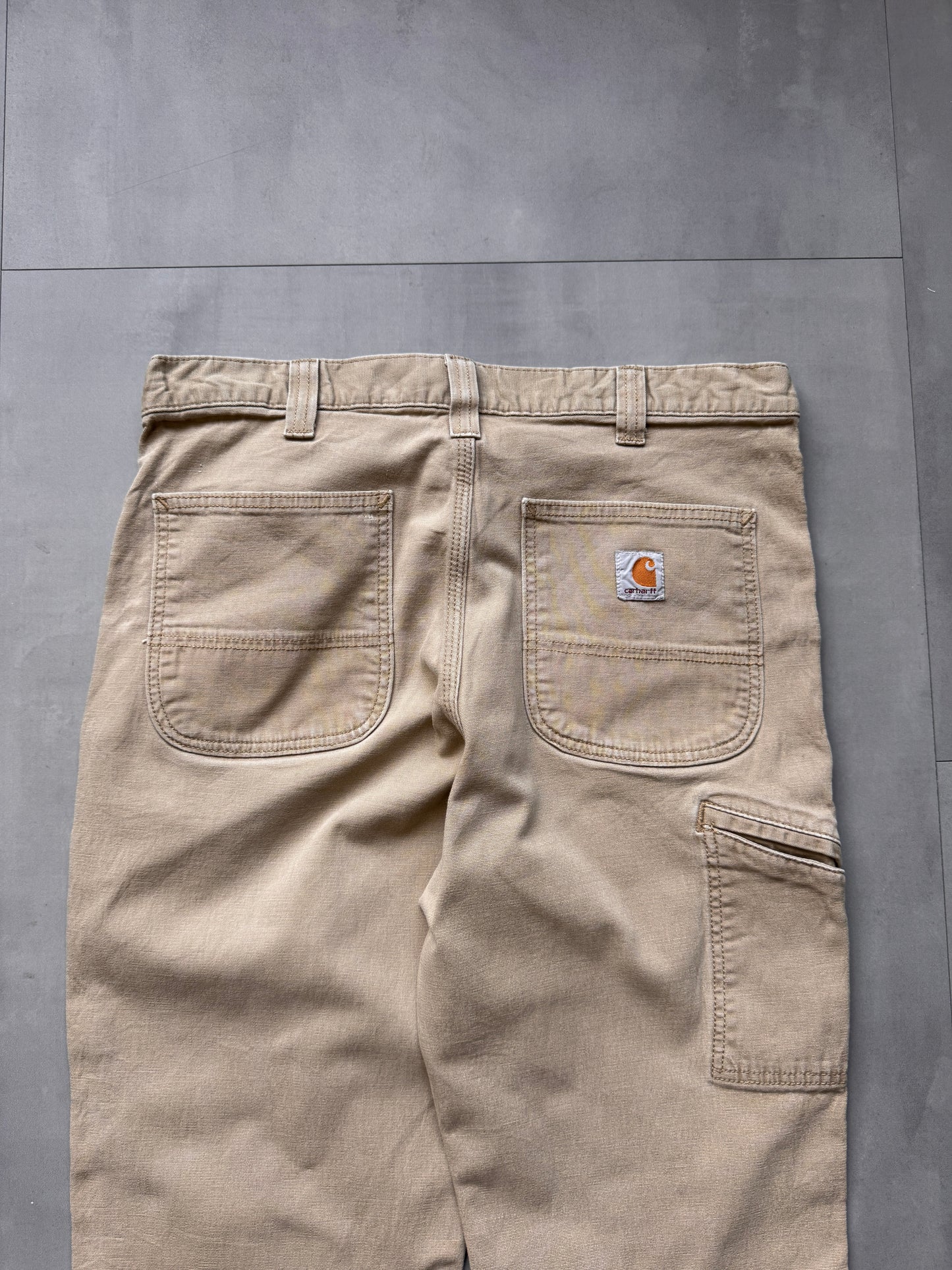 VINTAGE CARHARTT TAN PANTS - 32
