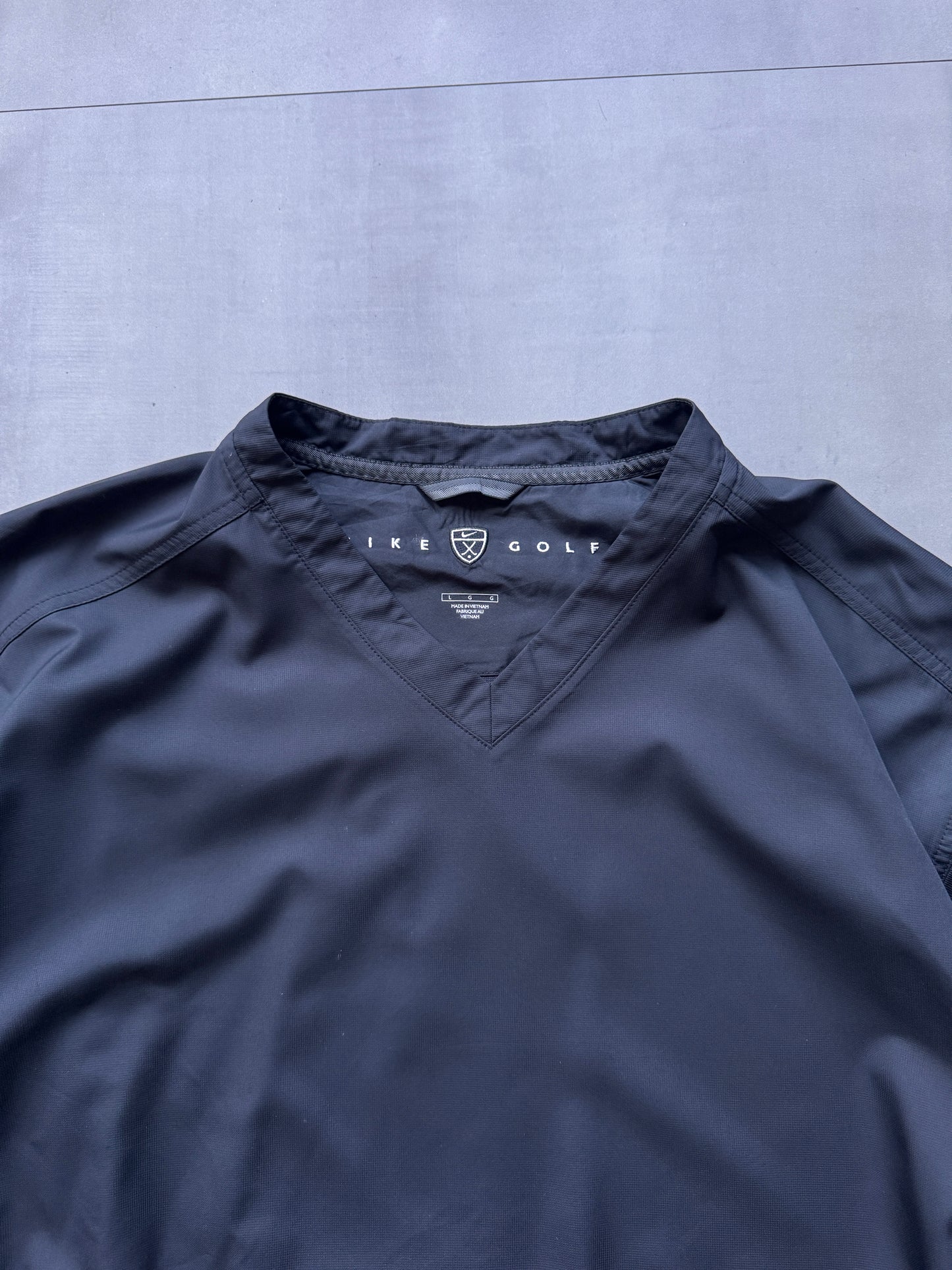 VINTAGE NIKE GOLF DARK GREY WINDBREAKER - L