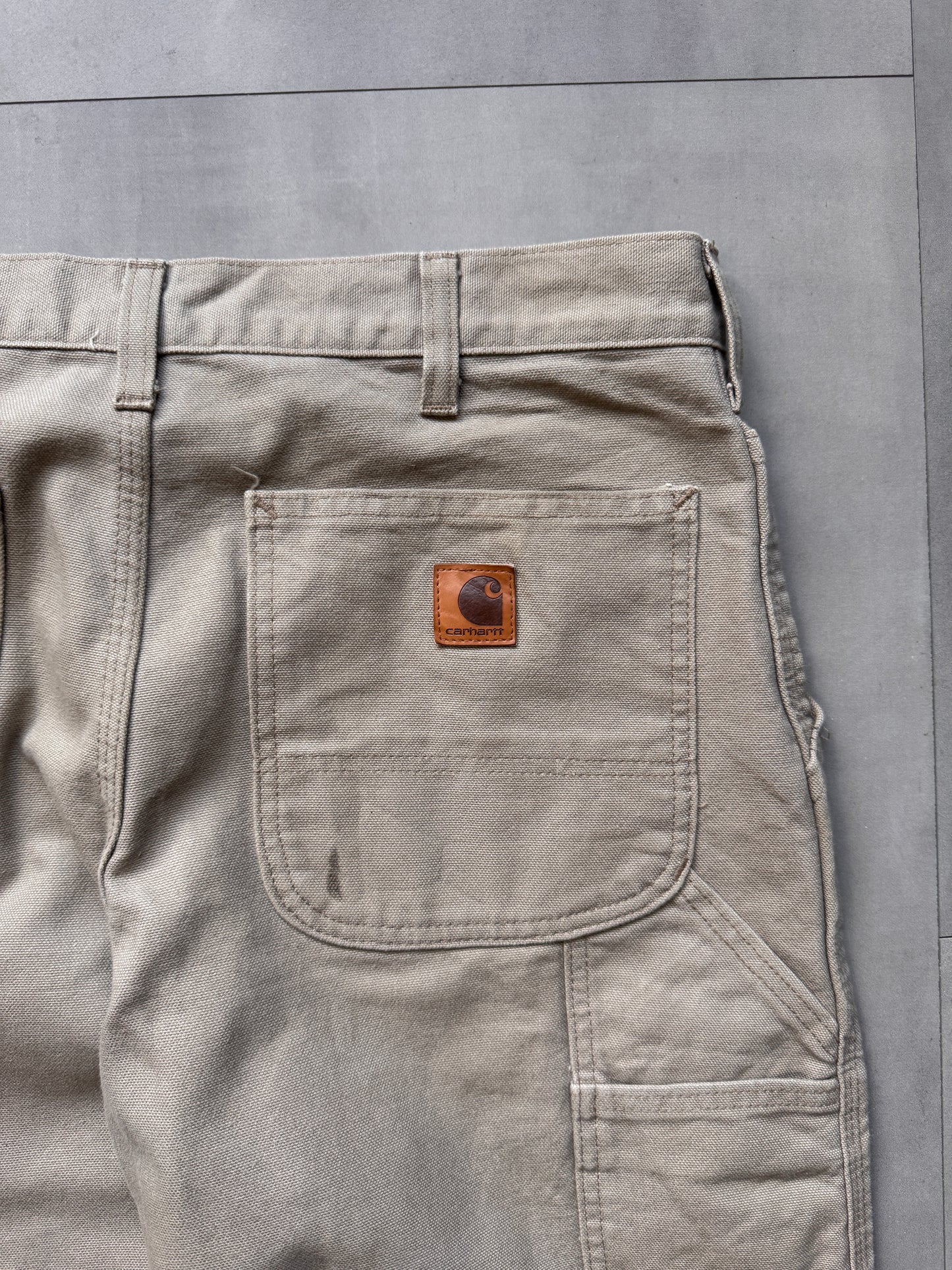 VINTAGE CARHARTT TAUPE CARPENTER PANTS - 32