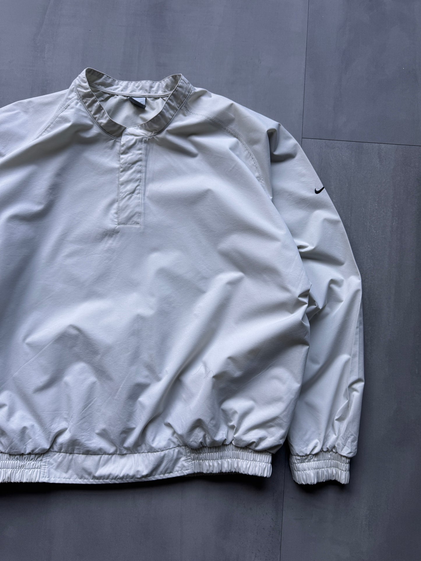 VINTAGE NIKE CREAM WINDBREAKER - XL