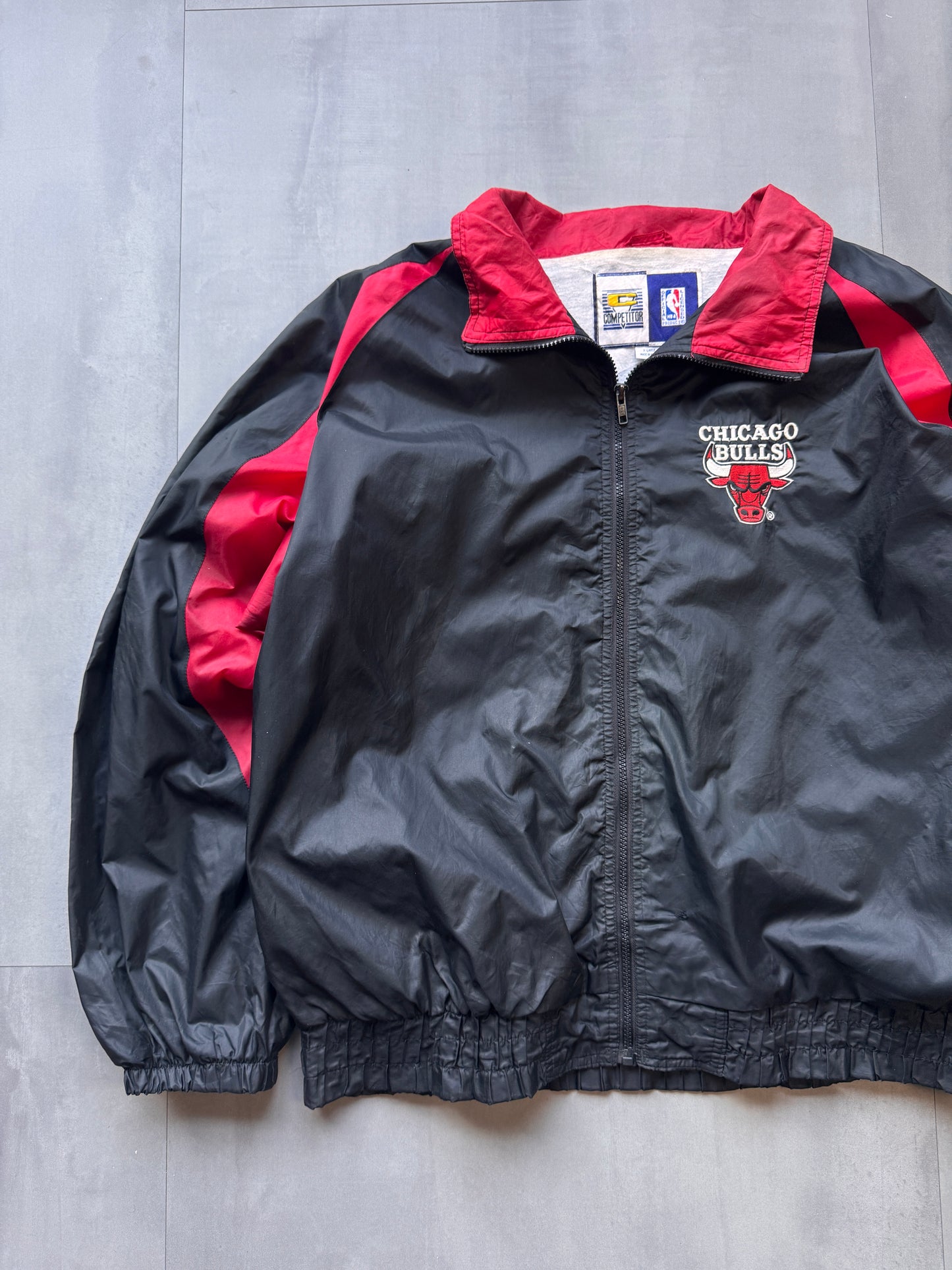 VINTAGE NBA CHICAGO BULLS TRACK JACKET - XL