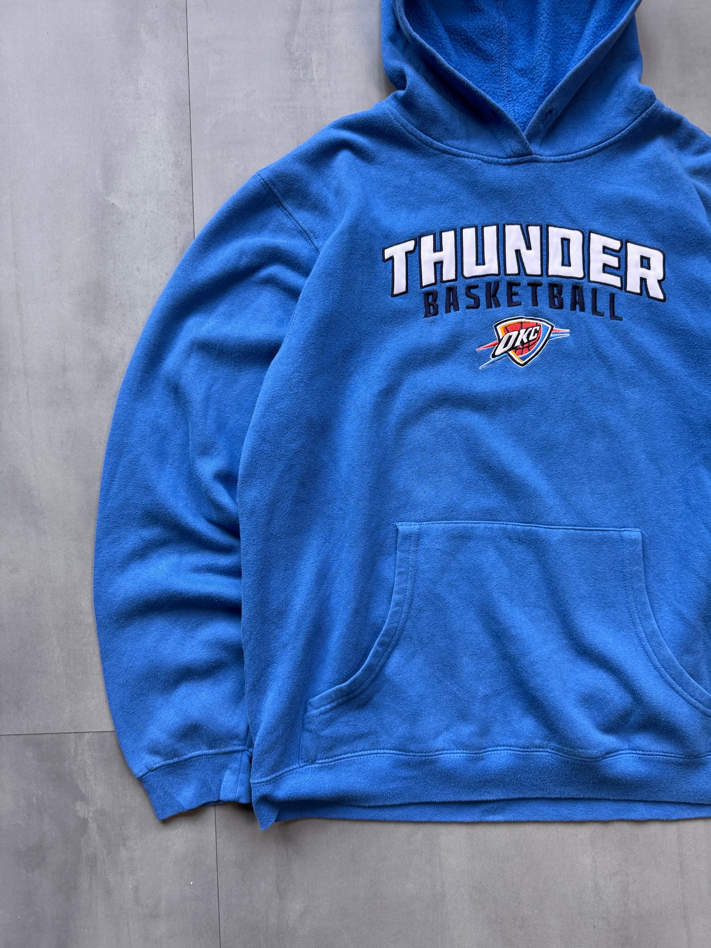 NBA/ADIDAS OKLAHOMA THUNDERERS BLUE HOODIE - MEDIUM/LARGE