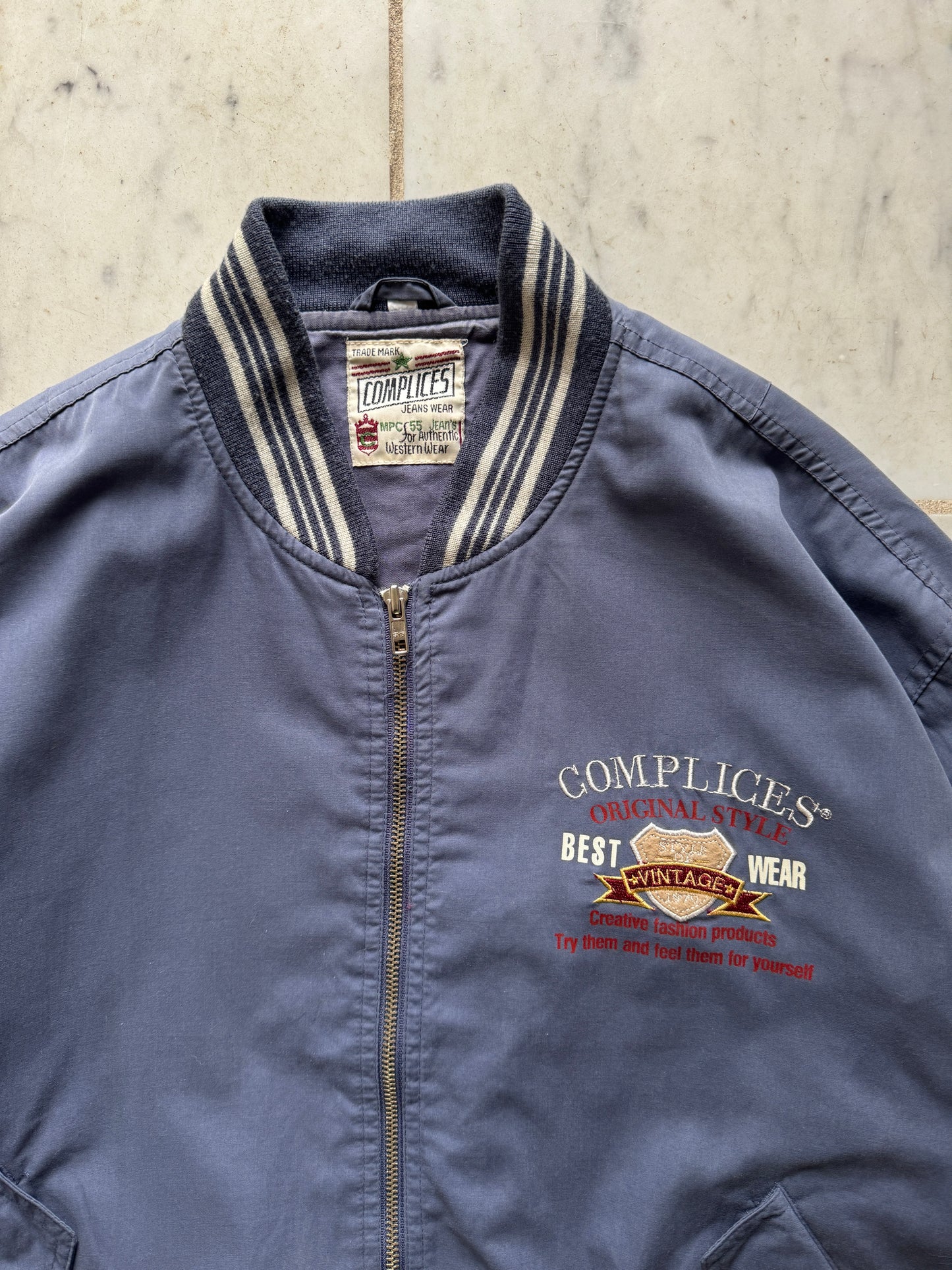 COMPLICES BLUE BOMBER - MEDIUM