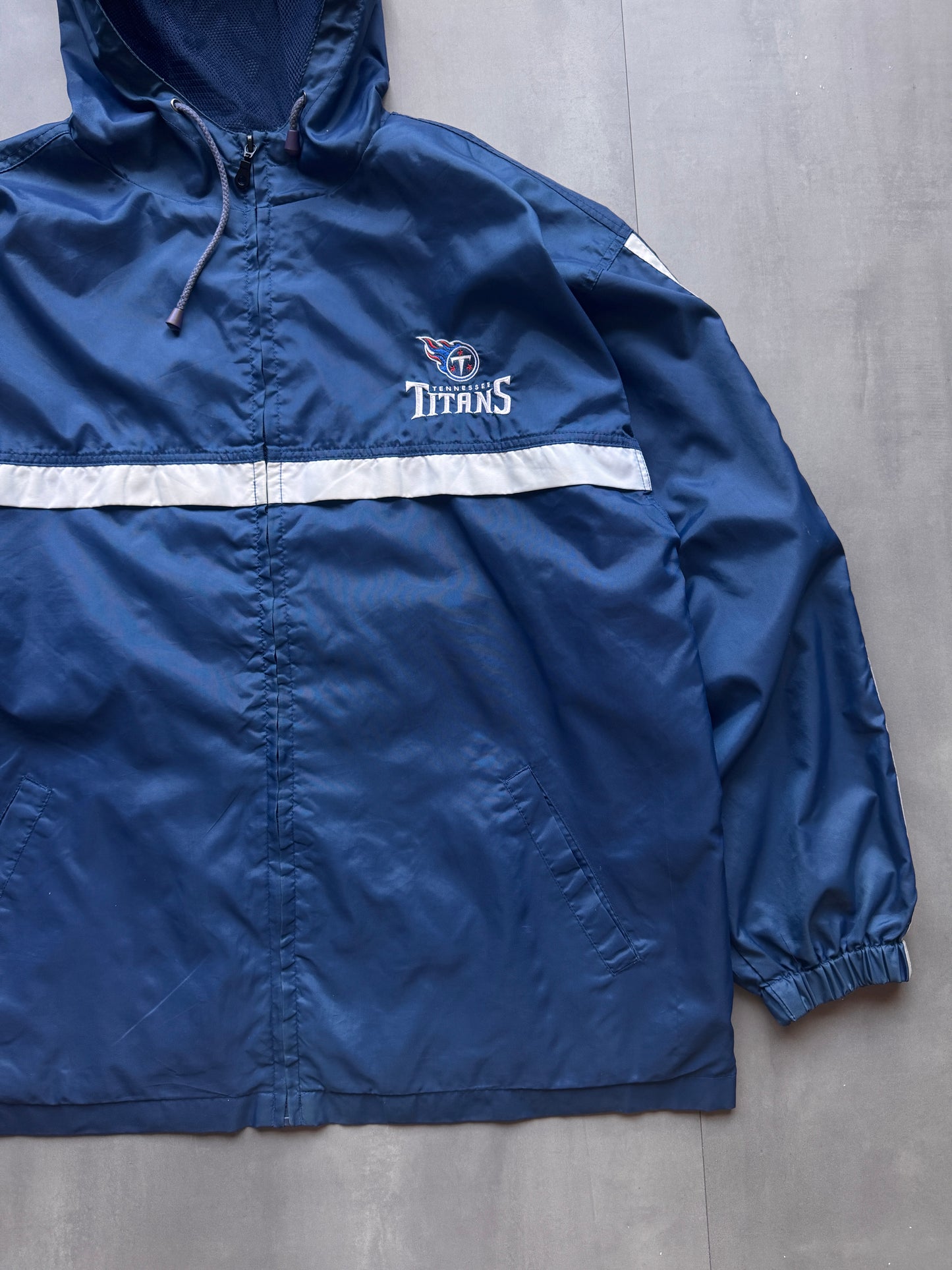 VINTAGE NFL TENNESSEE TITANS NAVY WINDBREAKER JACKET - XL