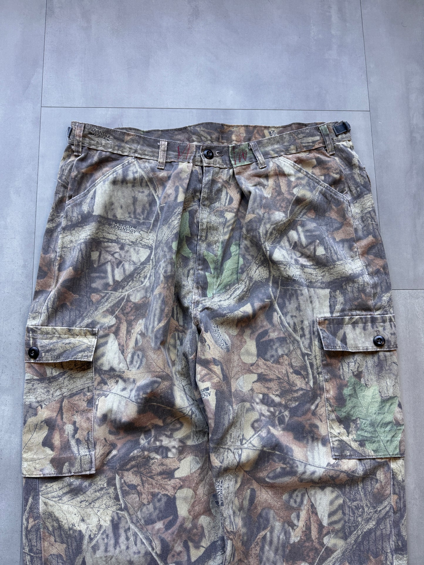 VINTAGE LIBERTY REALTREE FADED CAMO CARGO PANTS - L34