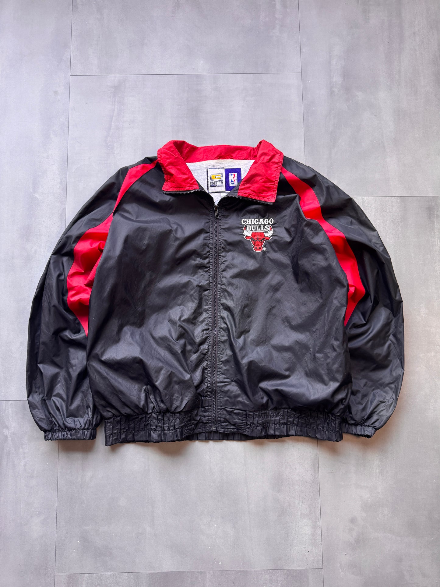 VINTAGE NBA CHICAGO BULLS TRACK JACKET - XL
