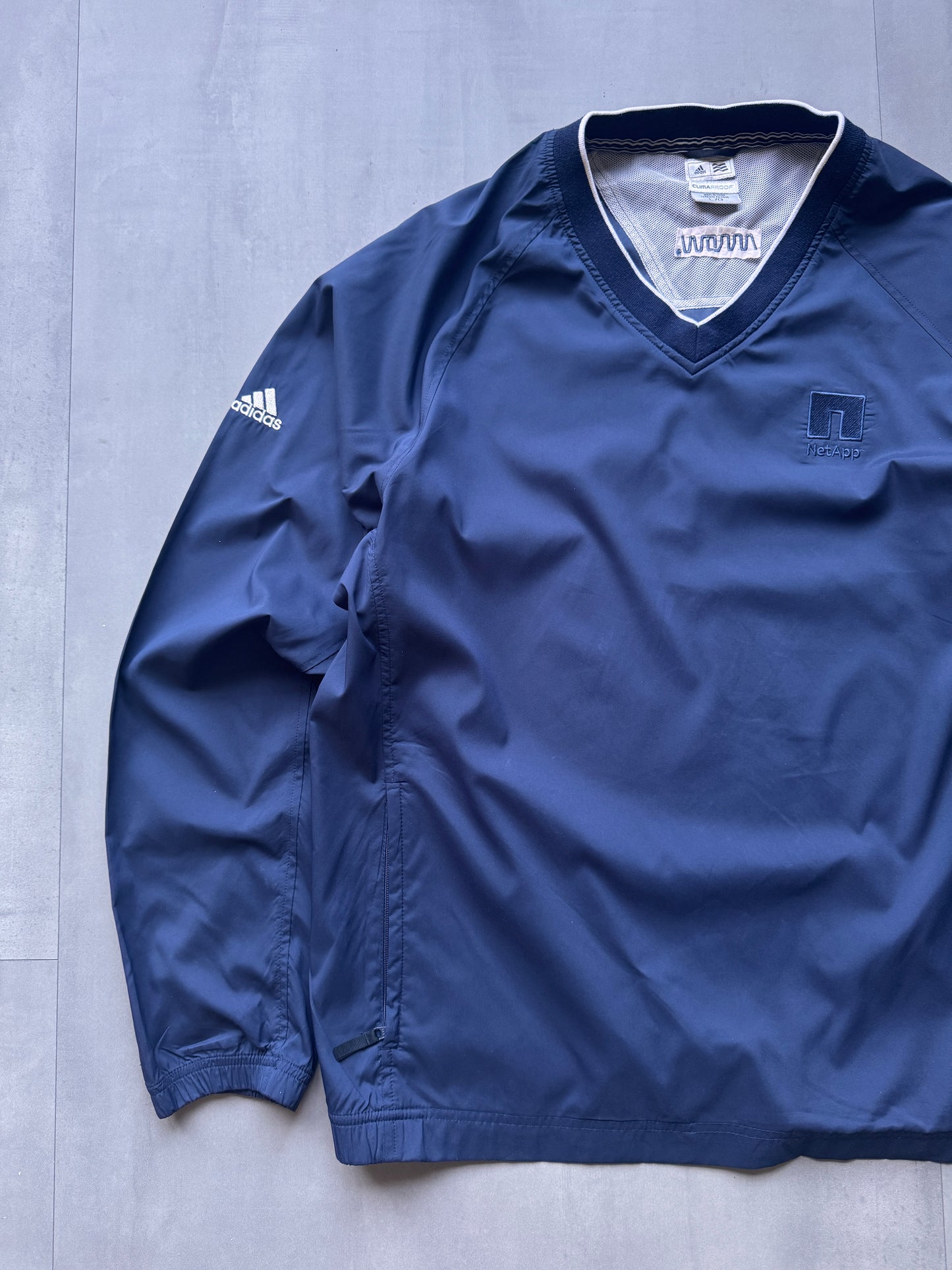 VINTAGE ADIDAS NET APP NAVY WINDBREAKER - L