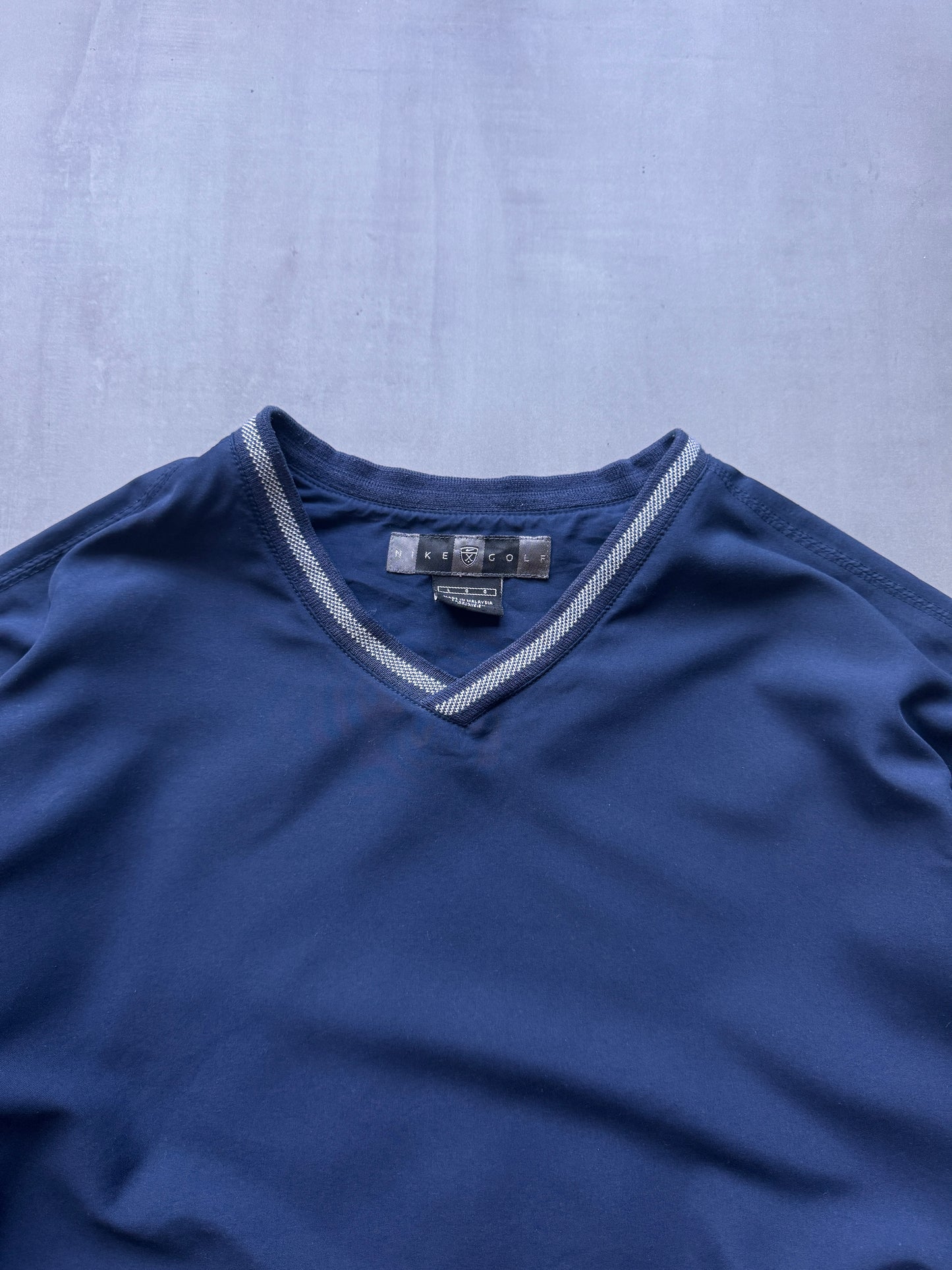 VINTAGE NIKE GOLF NAVY WINDBREAKER - L