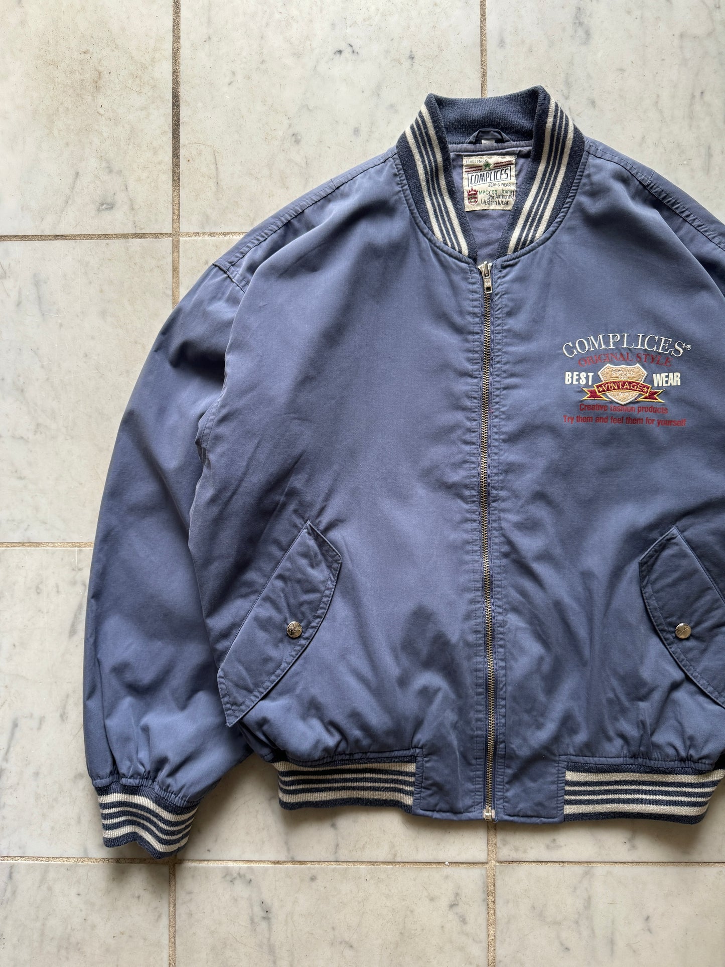 COMPLICES BLUE BOMBER - MEDIUM