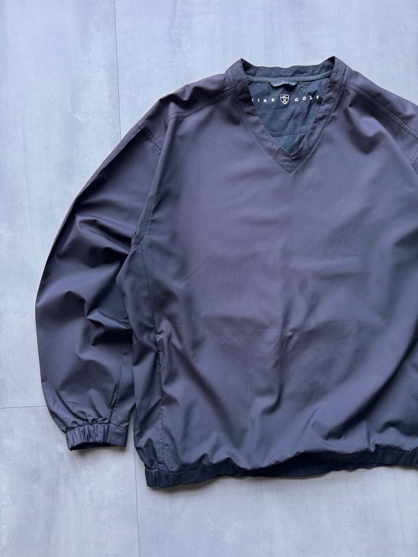 VINTAGE NIKE GOLF DARK GREY WINDBREAKER - L