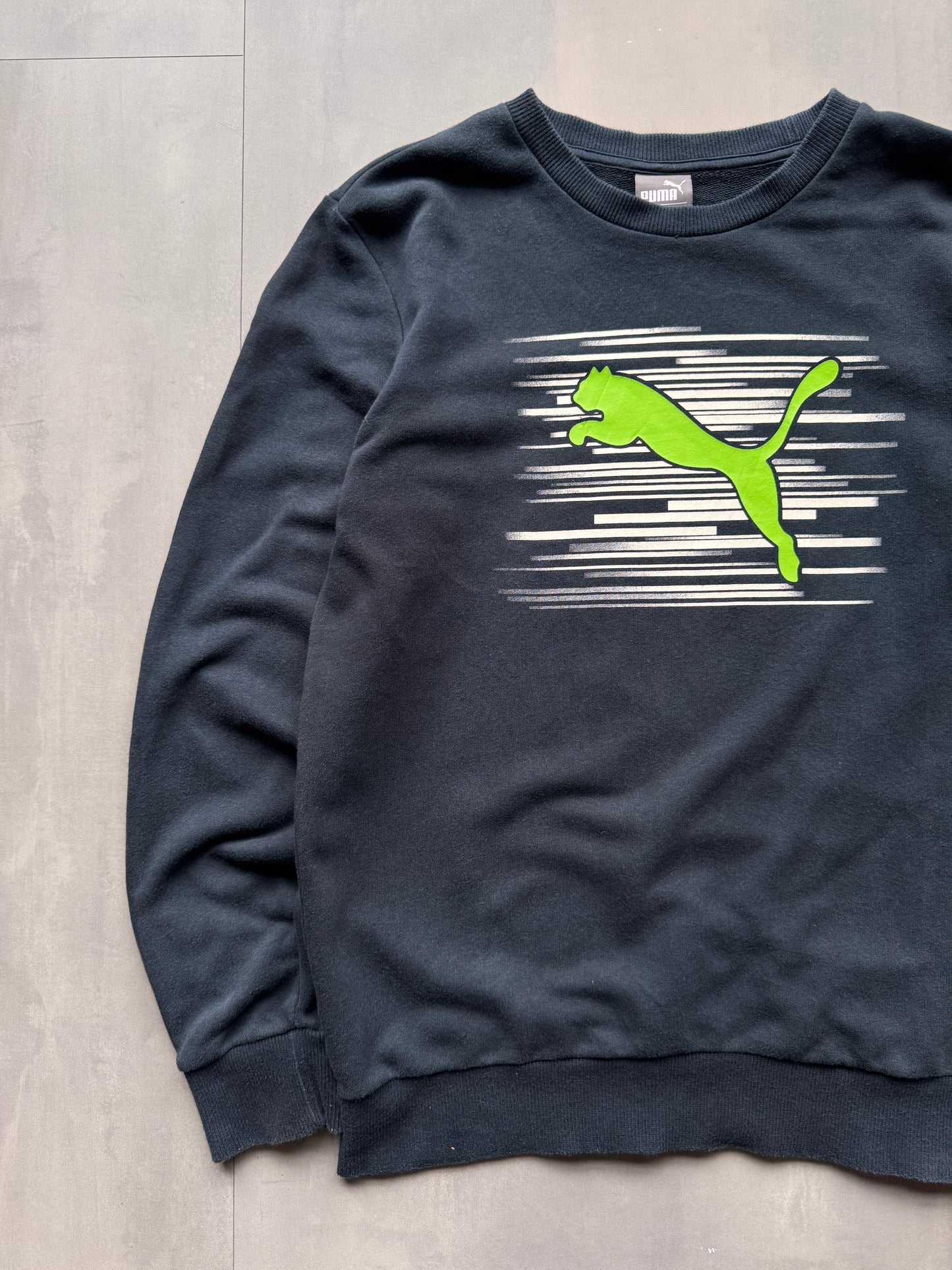 VINTAGE PUMA BLACK SWEATER - S