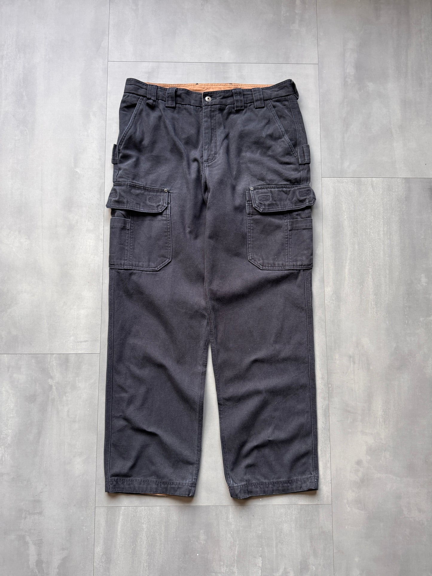 VINTAGE DULUTH BLACK CARGO CARPENTER PANTS - 36