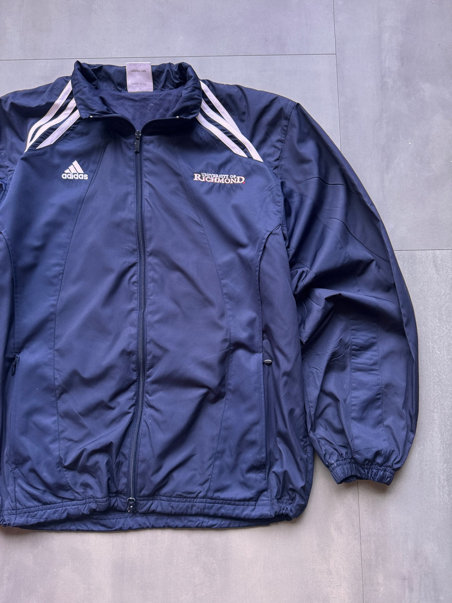 VINTAGE ADIDAS UNIVERSITY OF RICHMOND TRACK JACKET - M