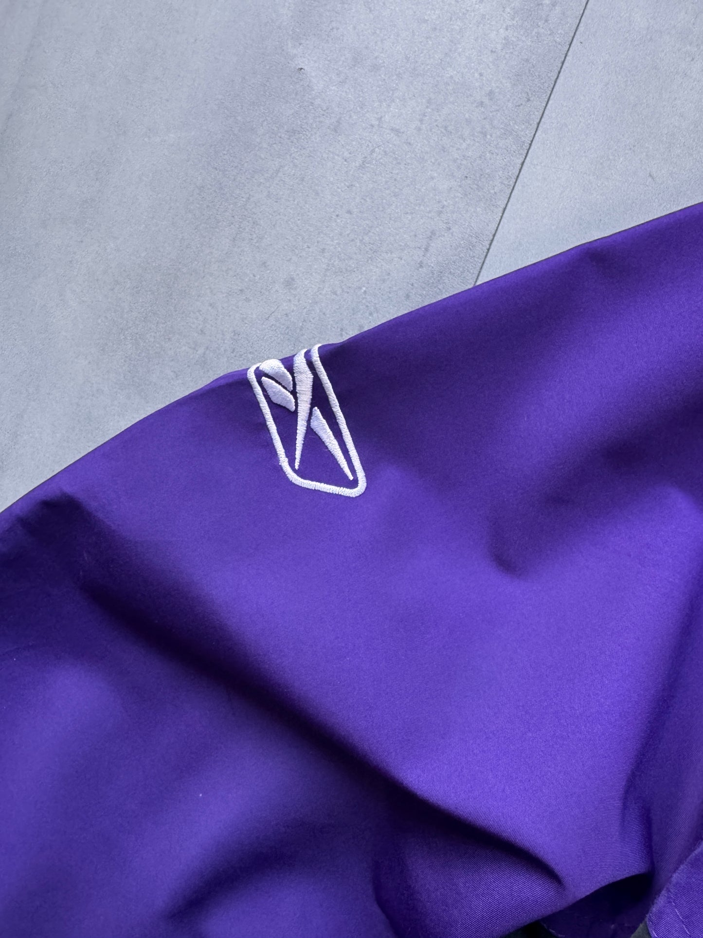 VINTAGE NFL REEBOK BALTIMORE RAVENS PURPLE TRACK JACKET - L