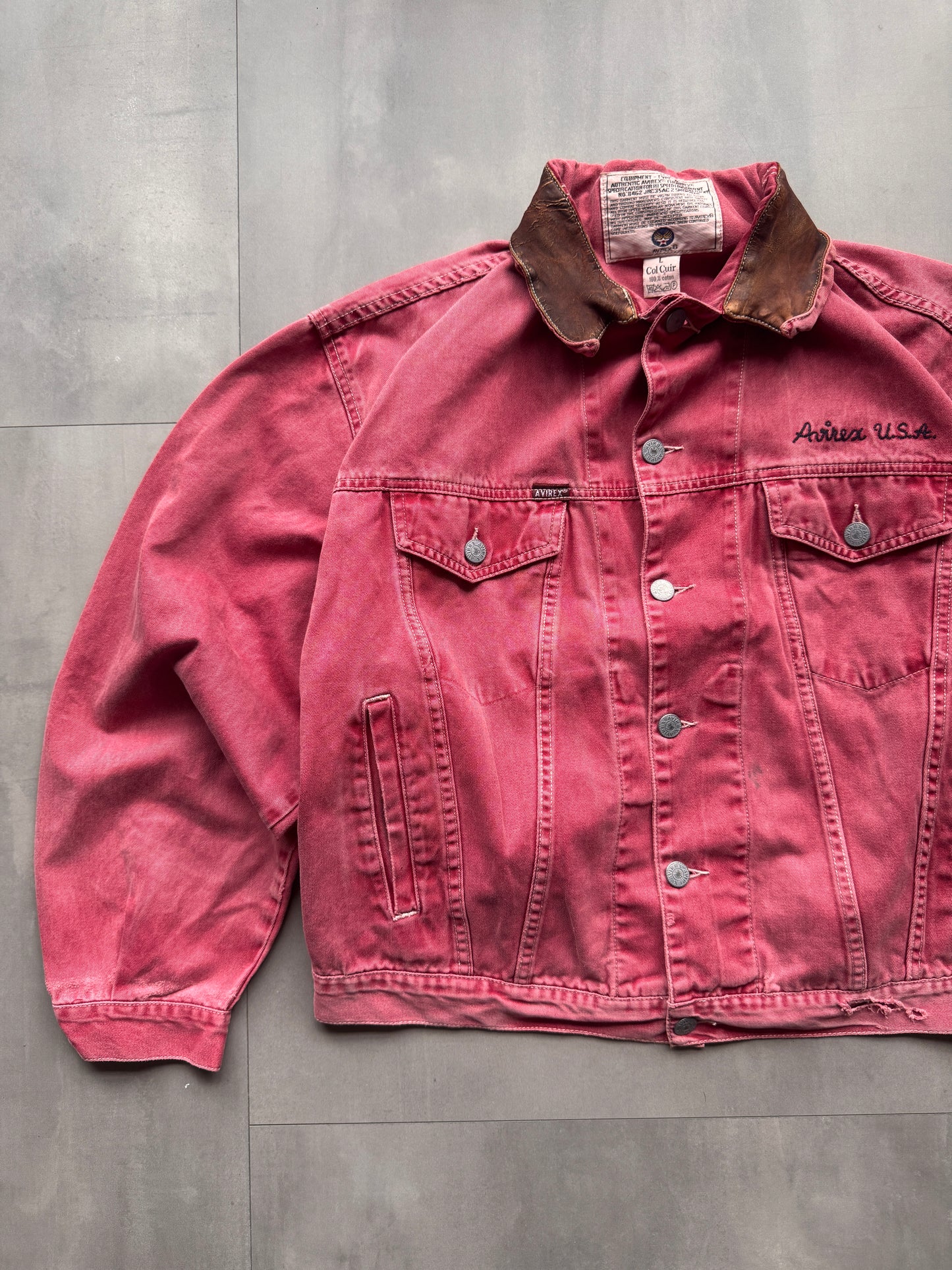 VINTAGE AVIREX FADED RED TRUCKER JACKET - M
