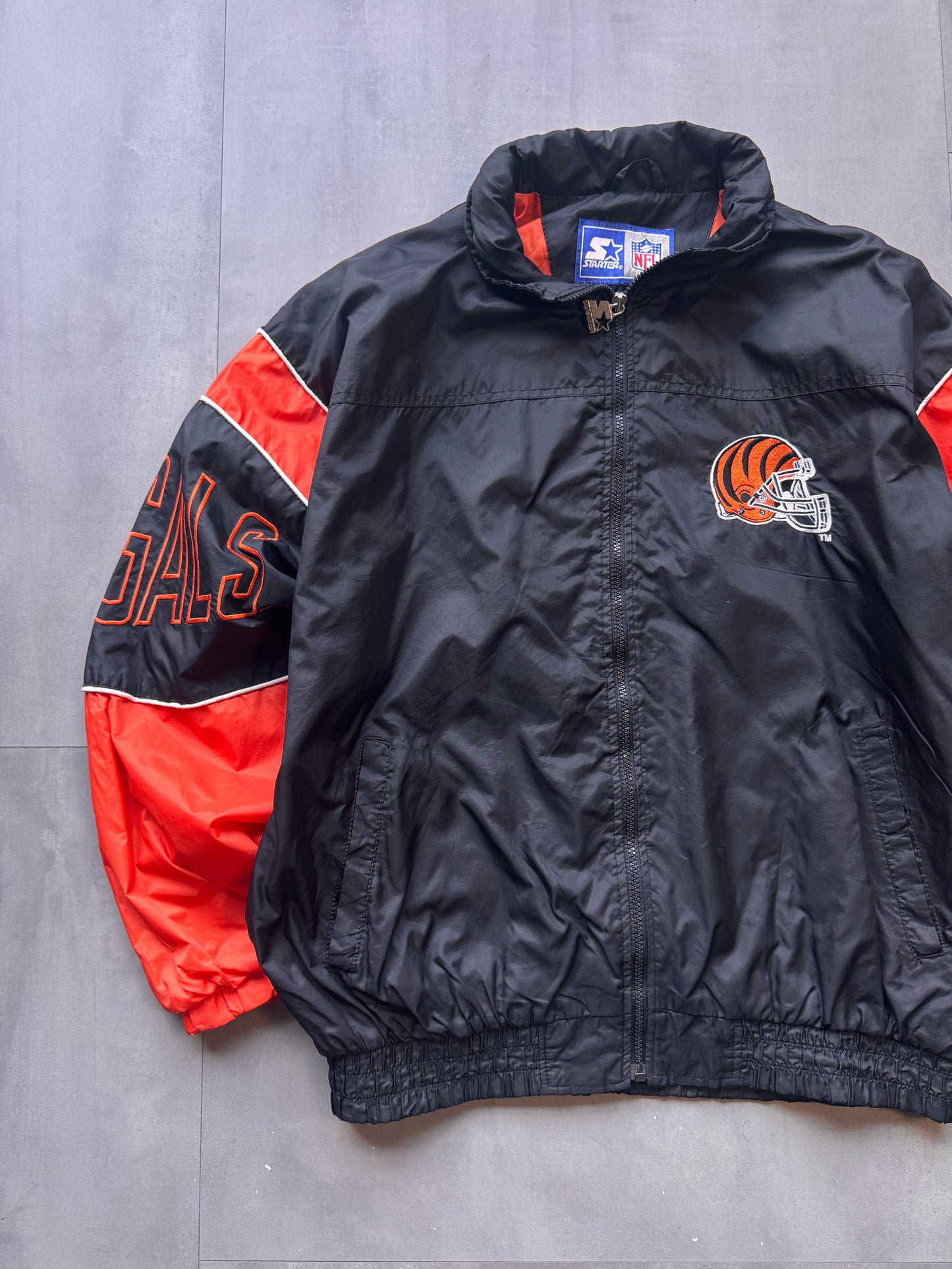 VINTAGE NFL STARTER CINCINNATTI BENGALS TRACK JACKET - XL