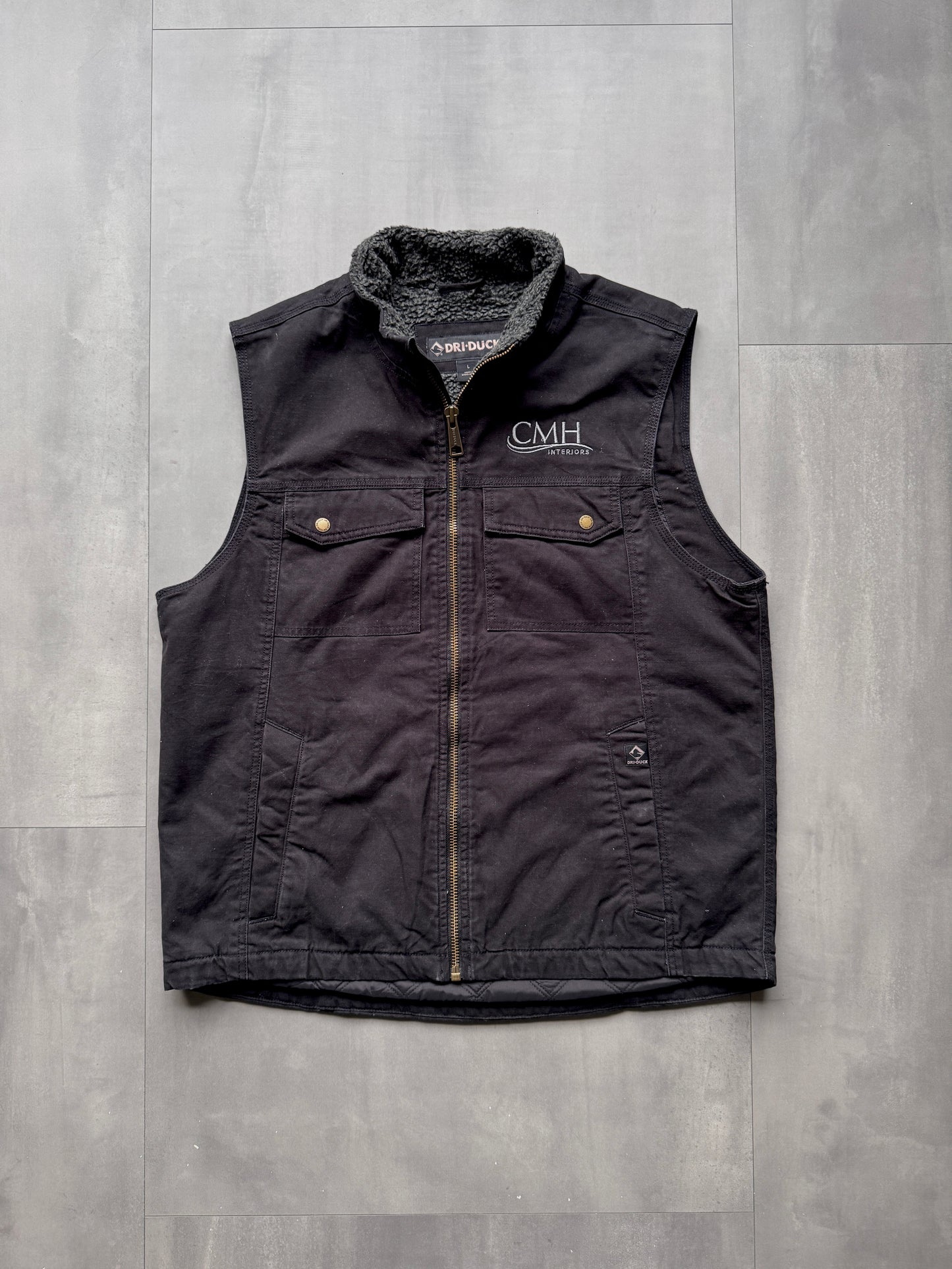 VINTAGE DRI-DUCK SHERPA LINED GILET - LARGE