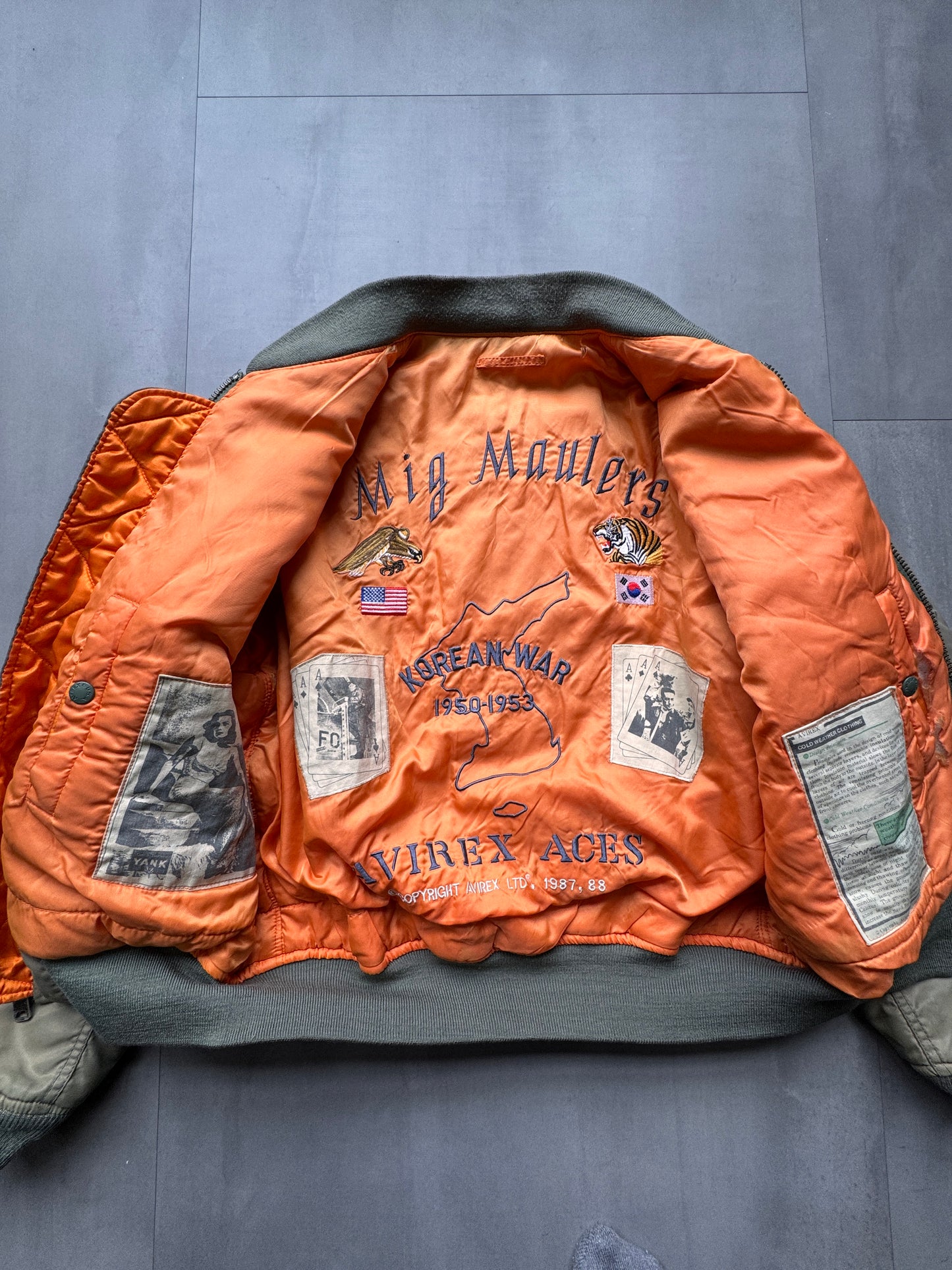 VINTAGE AVIREX LTD. GREEN M1 BOMBER JACKET - LARGE