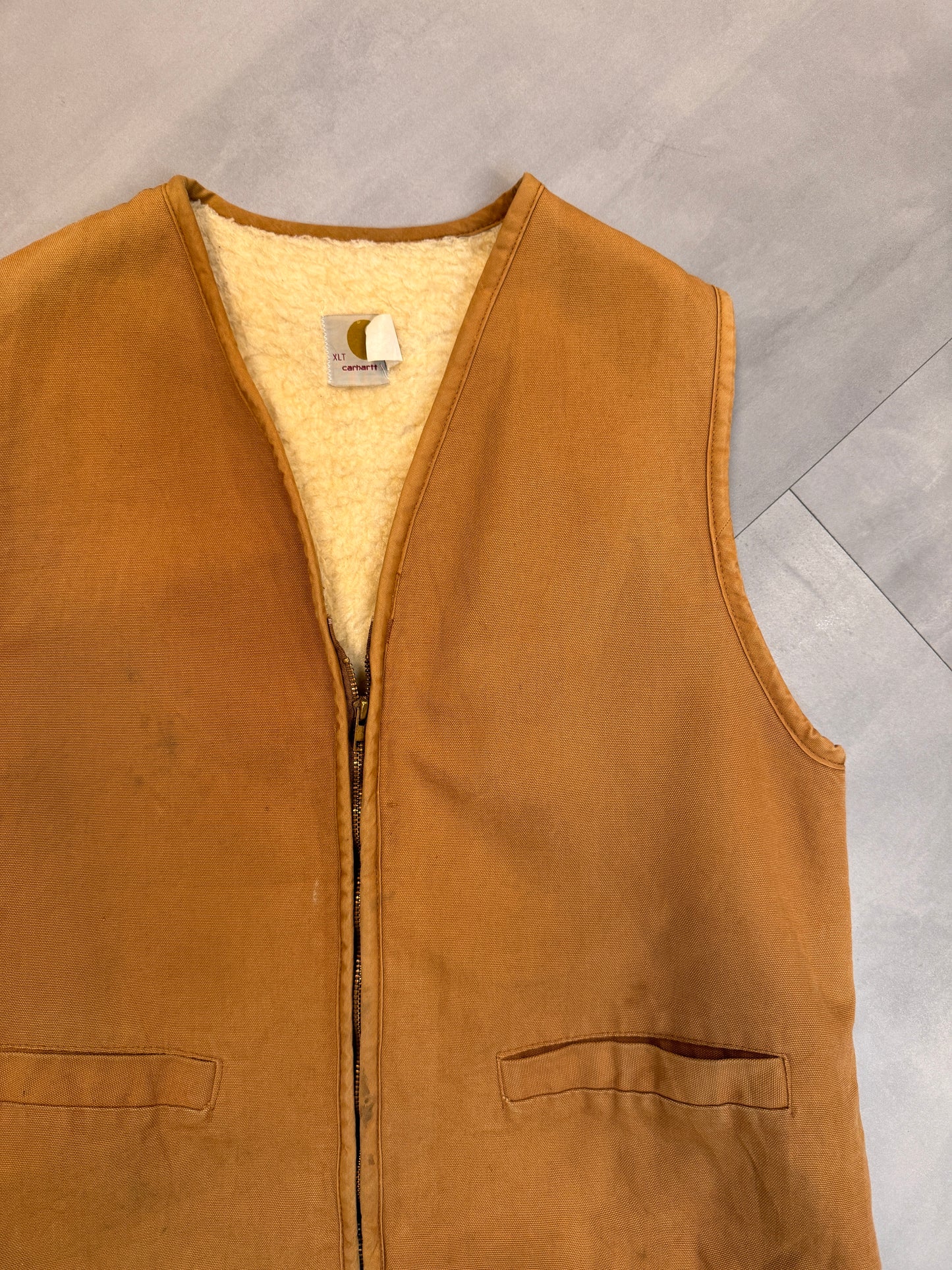 CARHARTT SHERPA TAN GILET - XLARGE