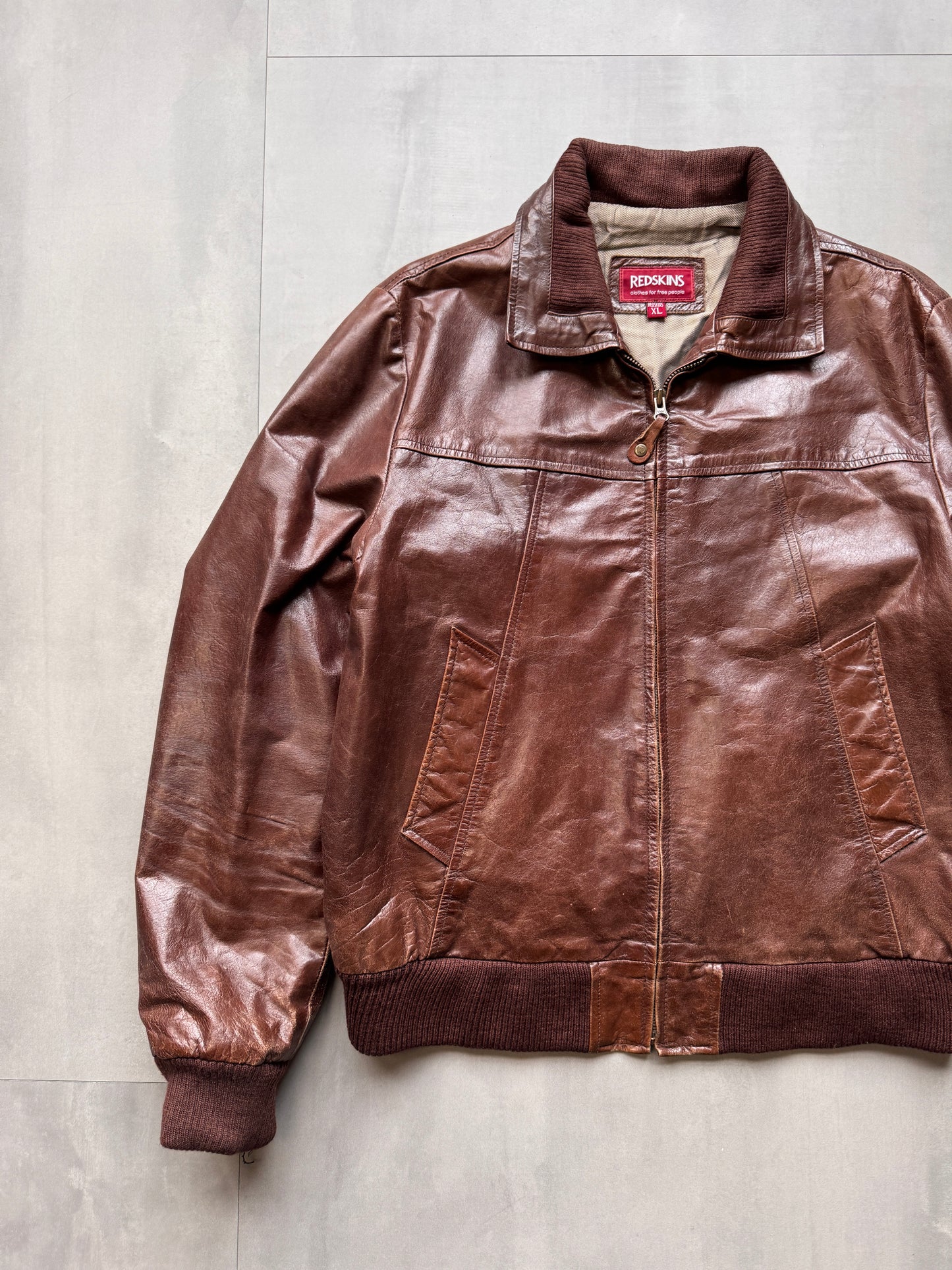VINTAGE REDSKINS BROWN LEATHER JACKET - LARGE