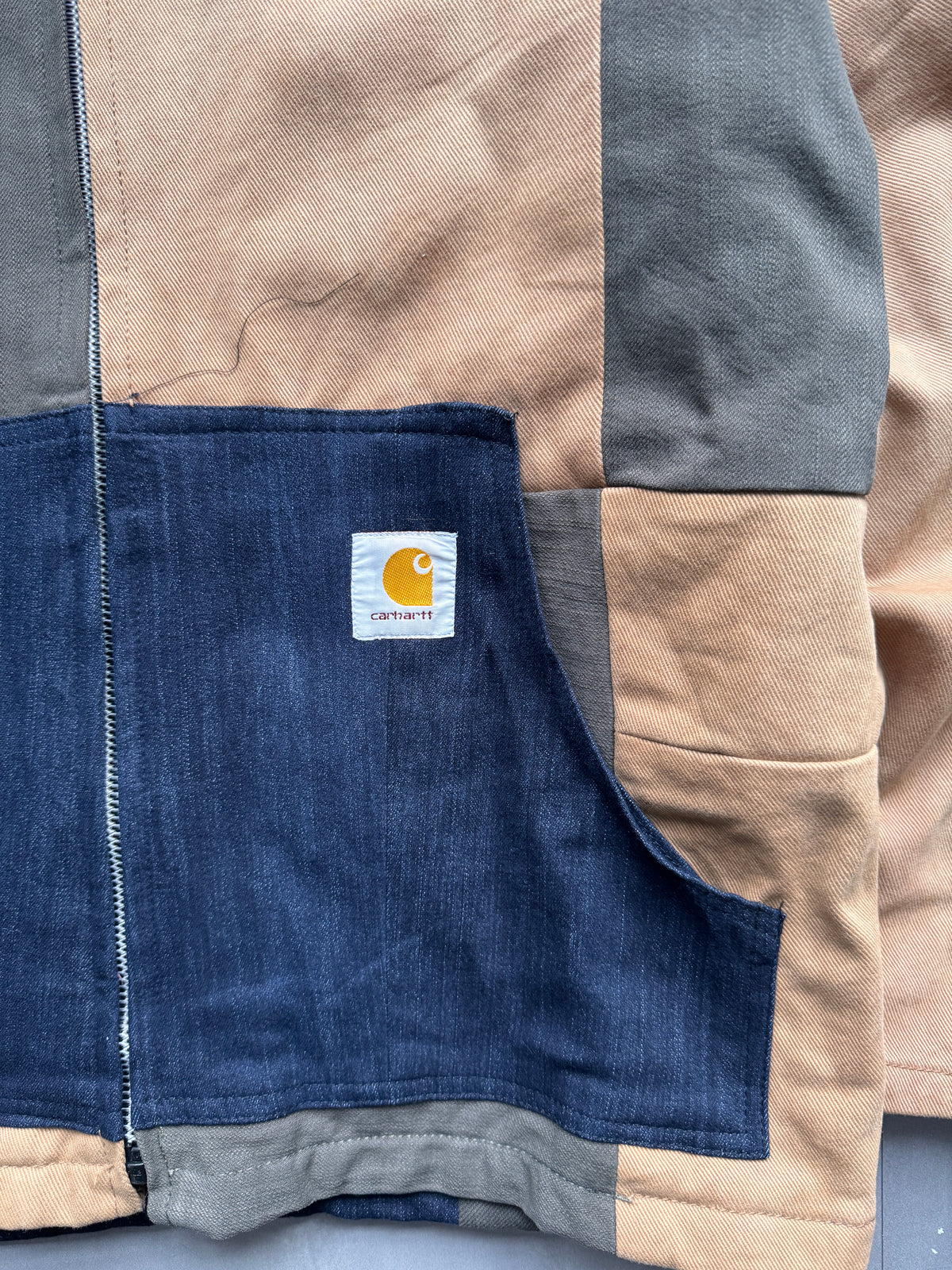 VINTAGE REWORKED CARHARTT MULTICOLOR DETROIT JACKET - L
