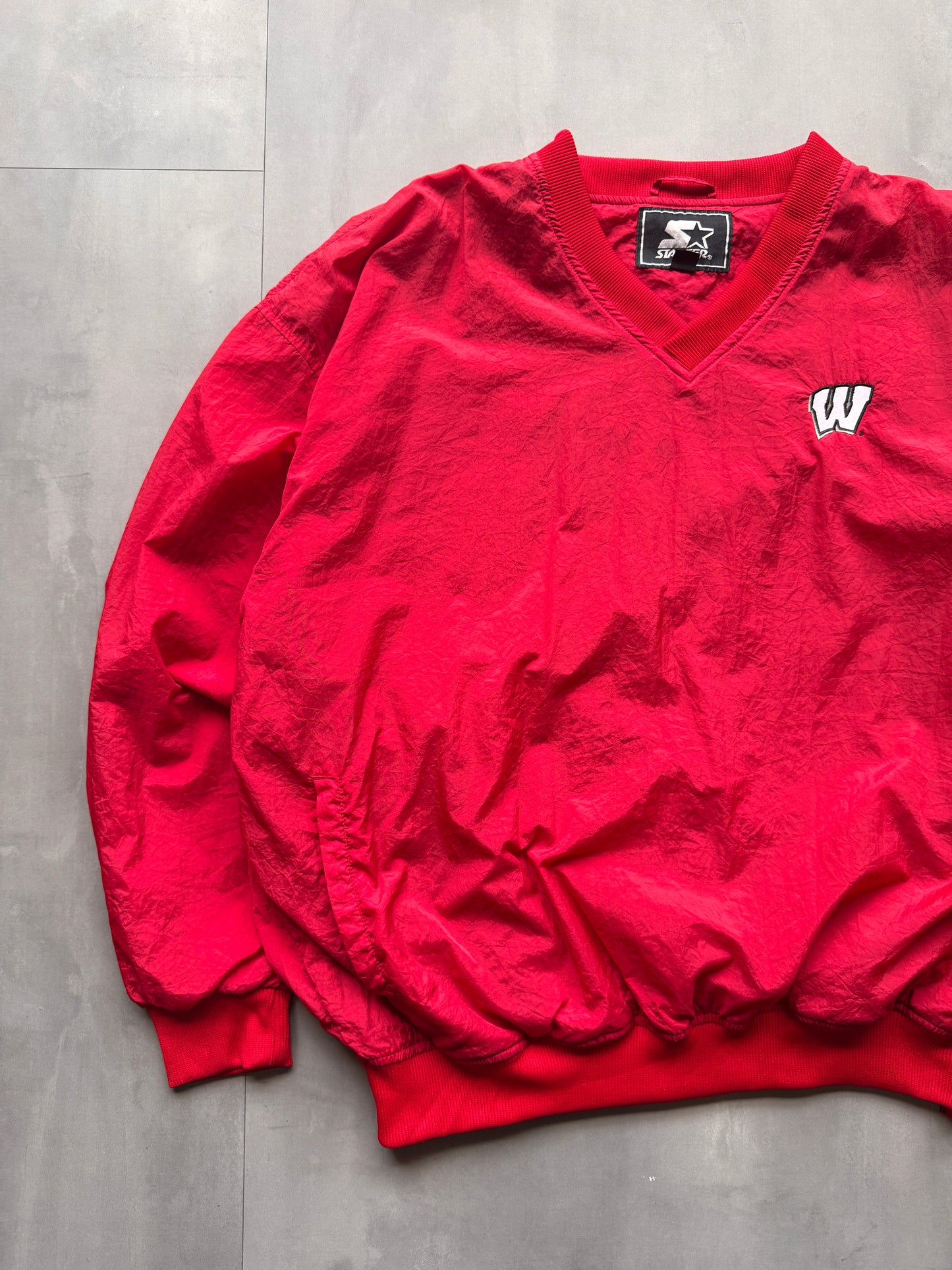 VINTAGE STARTER WISCONSIN BADGERS RED WINDBREAKER - XXL