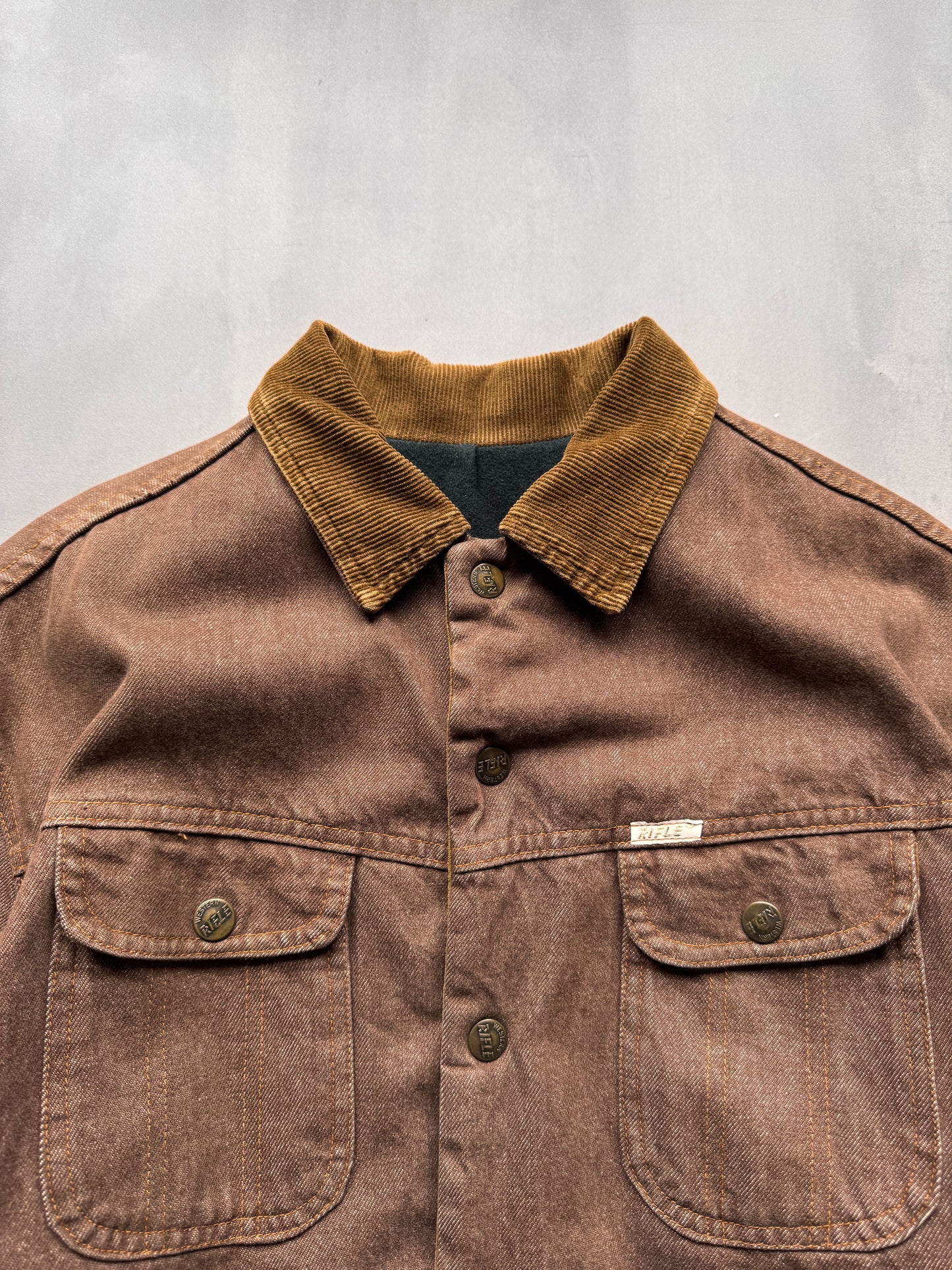 VINTAGE RIFLE LINED BROWN TRUCKER JACKET - L