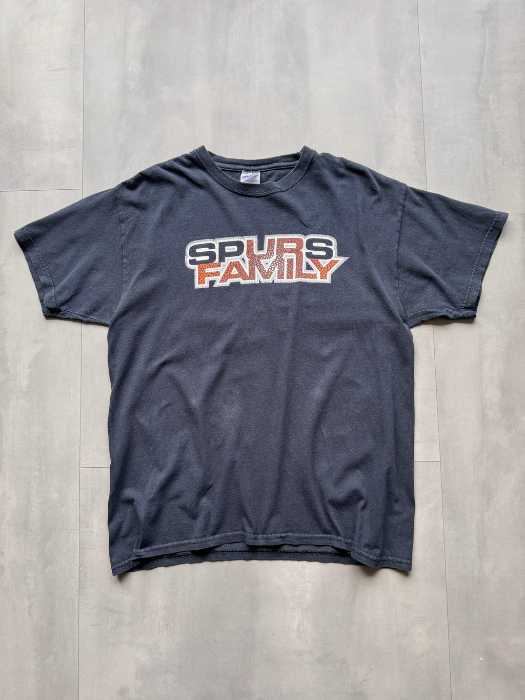 VINTAGE NBA ANTONIO SPURS BLACK TEE - L