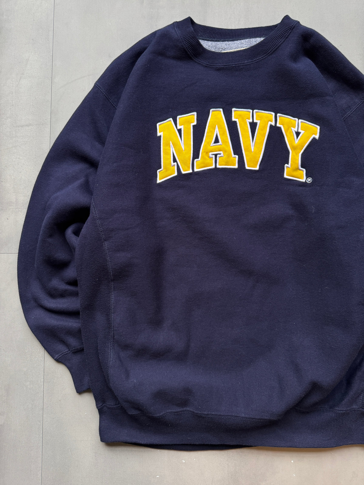 VINTAGE STEVE & BARRY'S HEAVYWEIGHT NAVY SWEATER - M