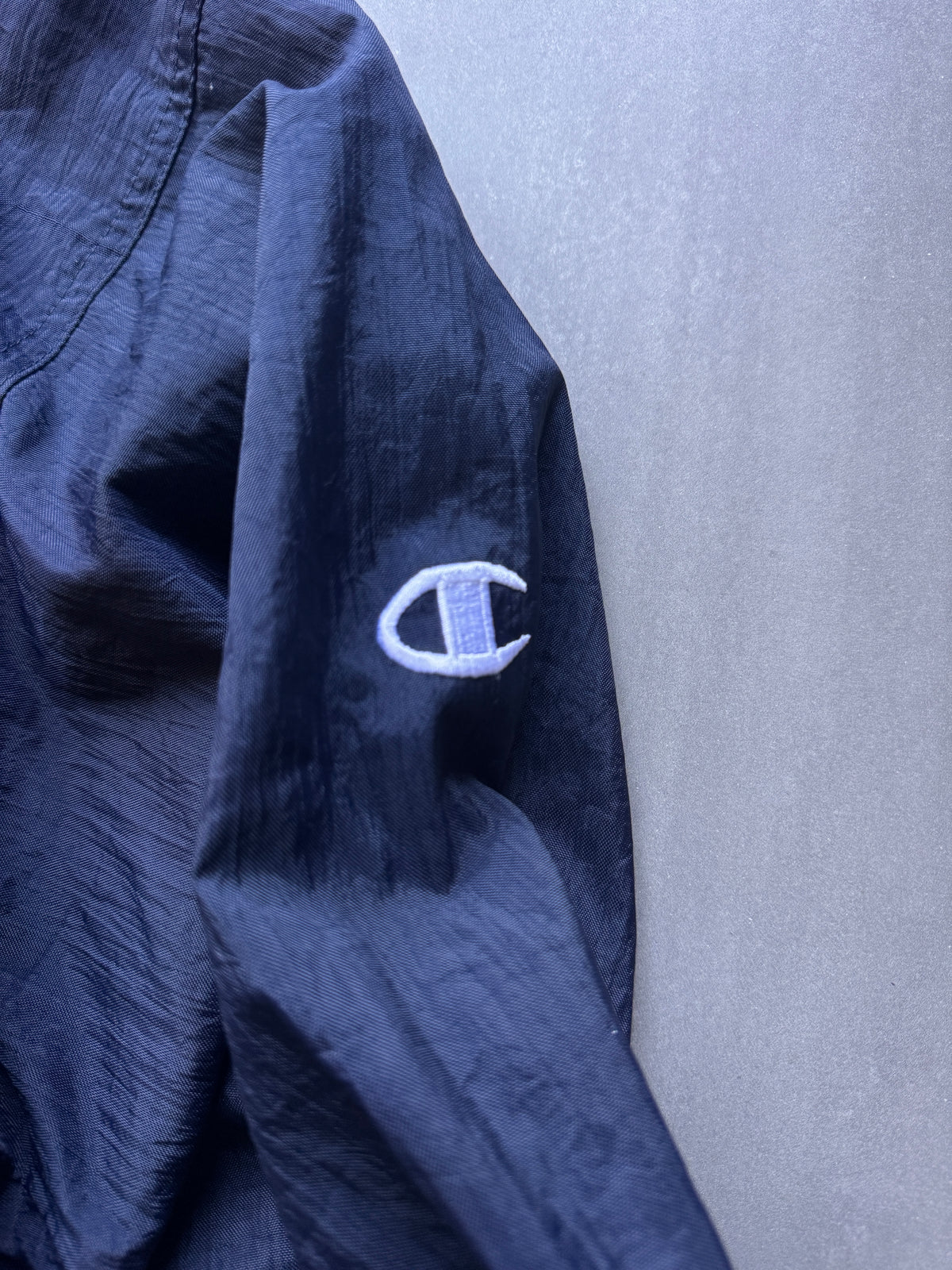 VINTAGE CHAMPION CALIFORNIA STATE UNIVERSITY NAVY WINDBREAKER - XL