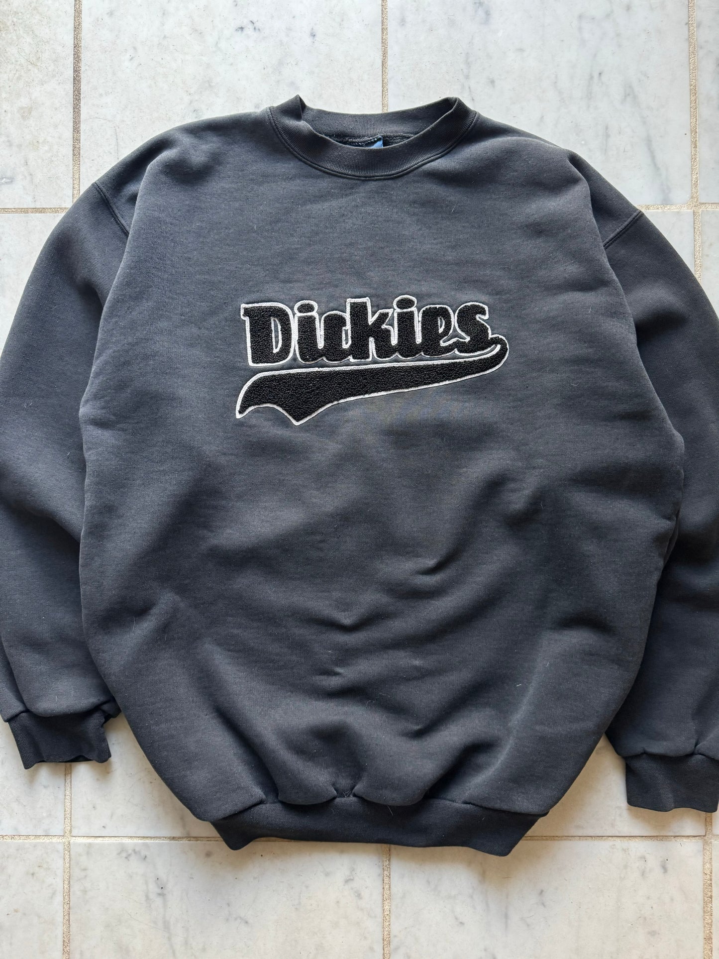 DICKIES FADED BLACK SWEATER - XLARGE