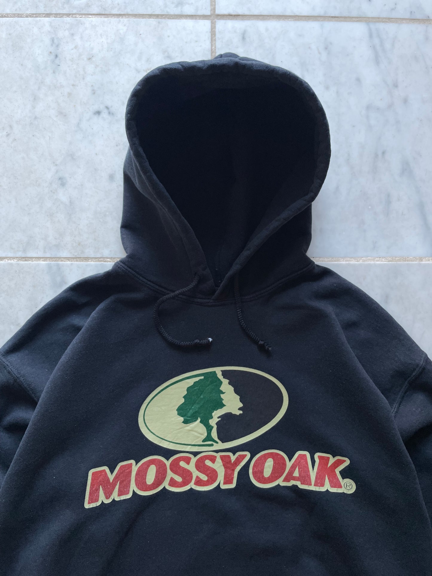 MOSSY OAK BLACK HOODIE - MEDIUM